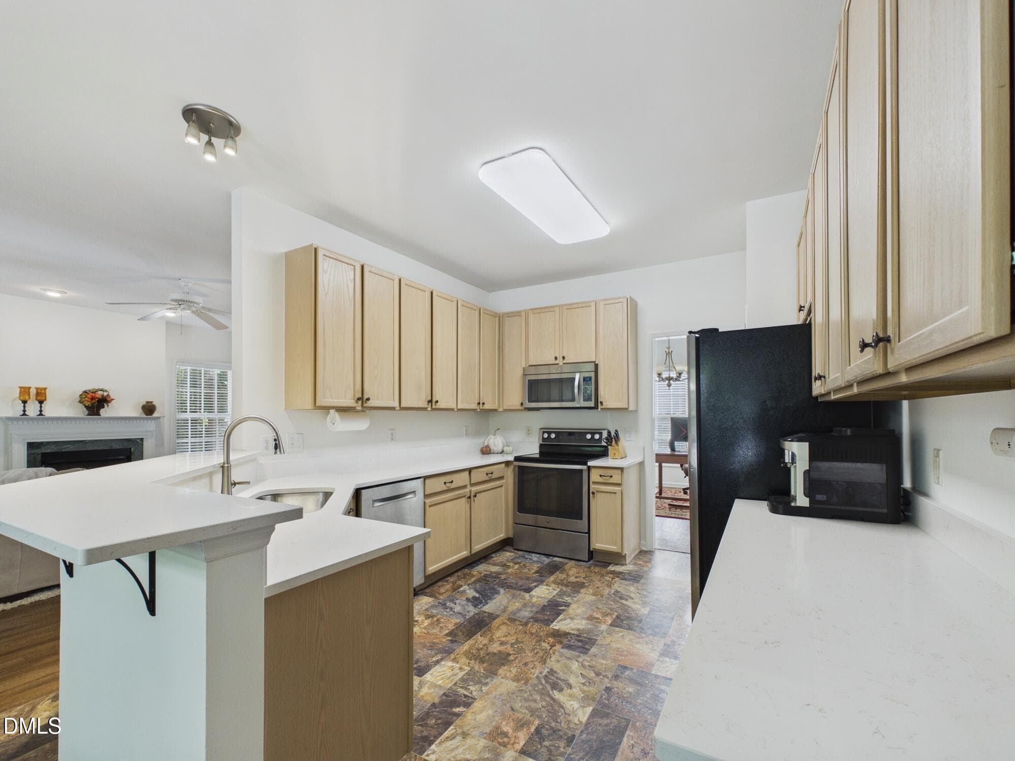 Kitchen - 319 County Seat Drive, Hillsborough, NC 27278, Hillsborough