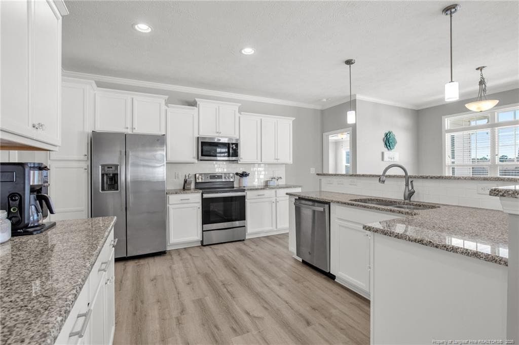 Kitchen - 4828 McKinnon Farm Road, Fayetteville, NC 28304, Fayetteville
