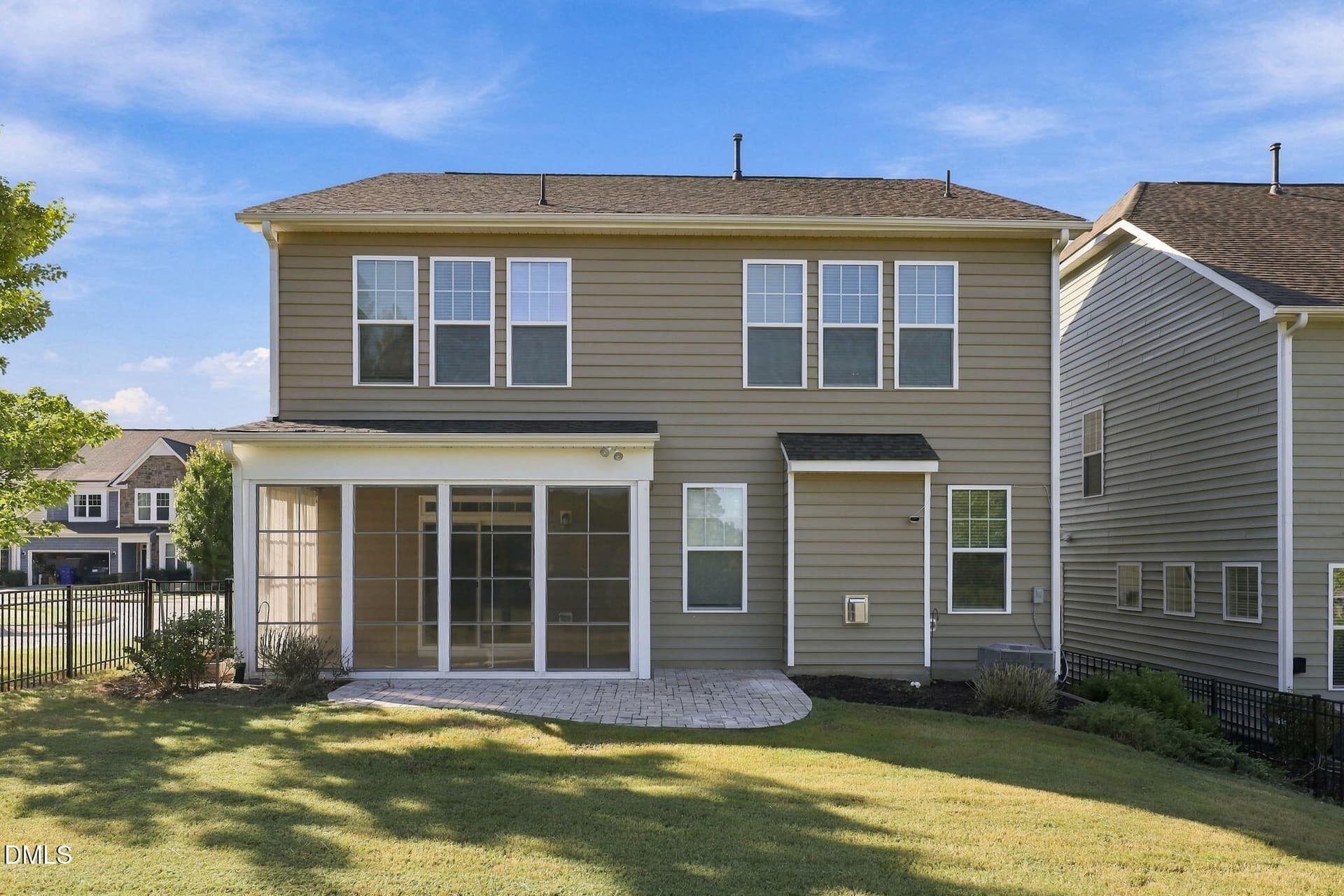 6-web-or-mls-IMG_4212_edit - 1015 Meadow Pond Drive, Durham, NC 27703