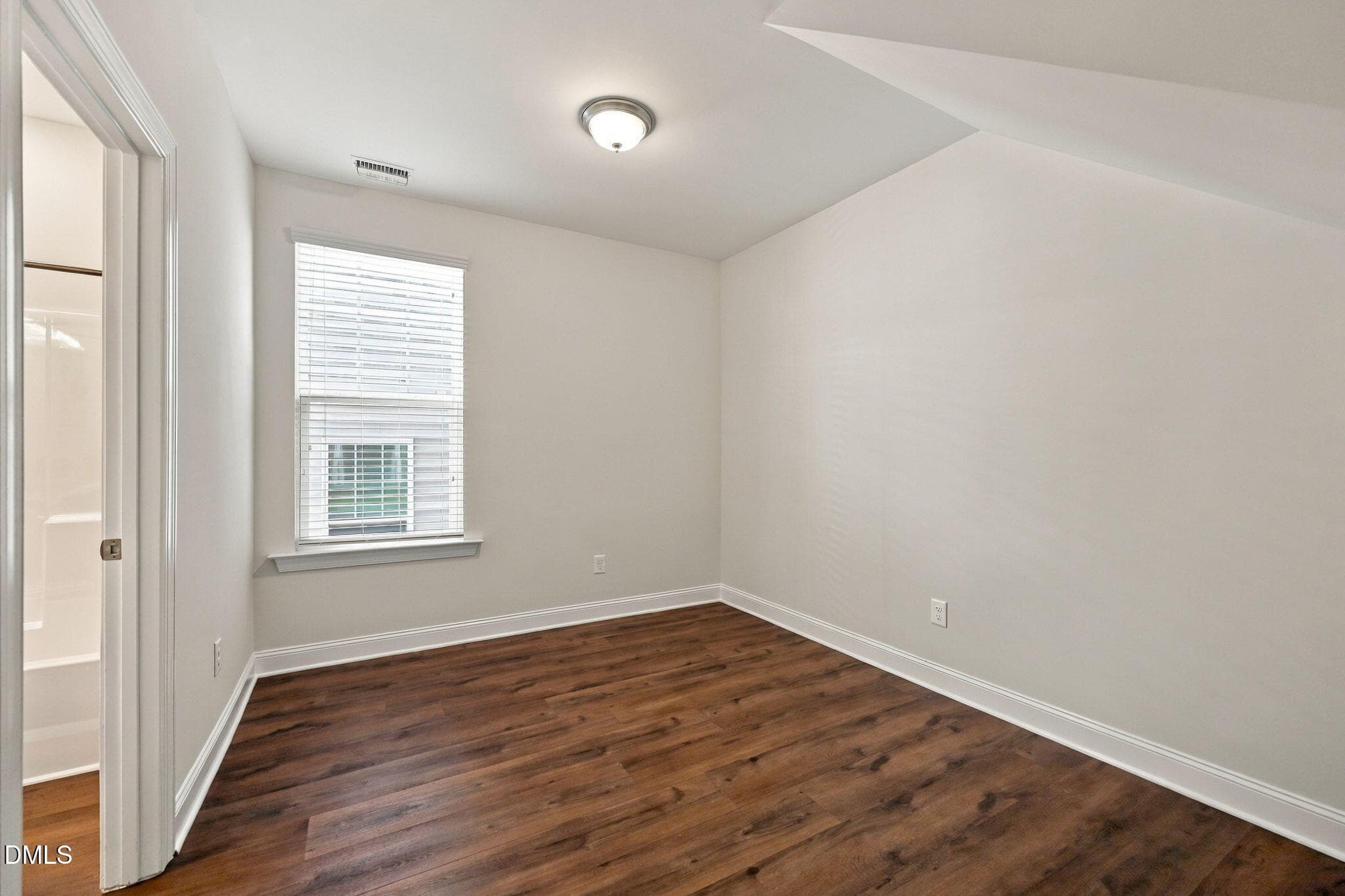 26-web-or-mls-IMG_4265 - 1015 Meadow Pond Drive, Durham, NC 27703, Durham