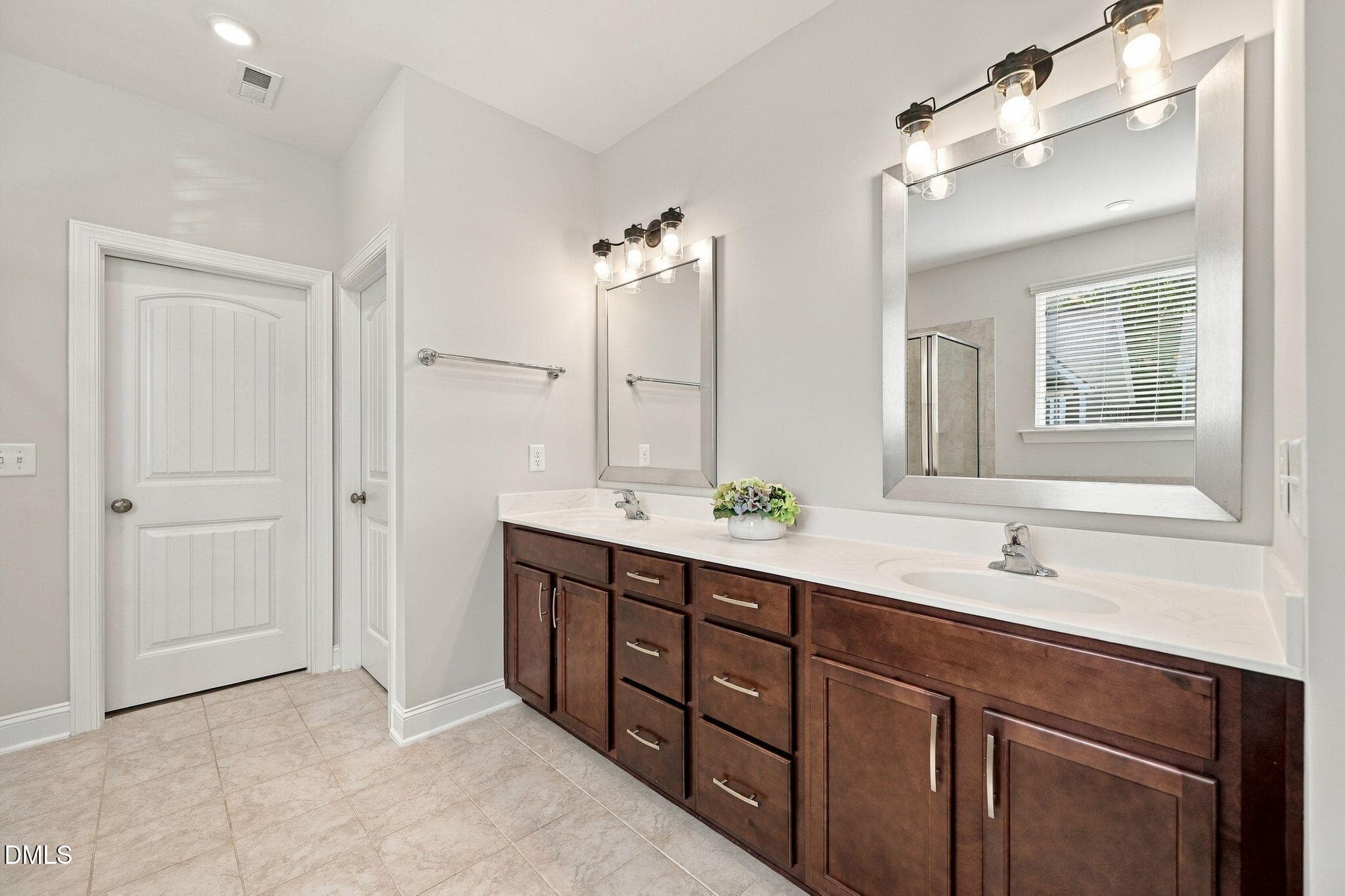 39-web-or-mls-IMG_4307 - 1015 Meadow Pond Drive, Durham, NC 27703, Durham