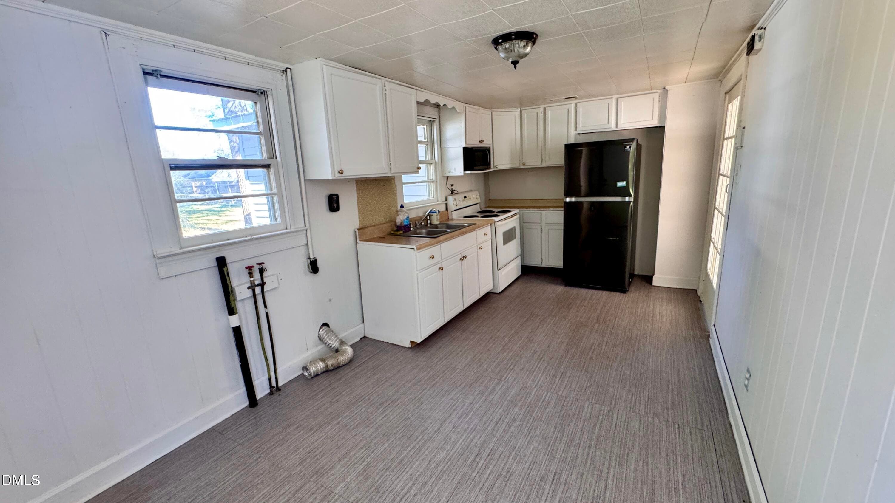 kitchen1 - 815 S Martin Street, Fremont, NC 27830, Fremont