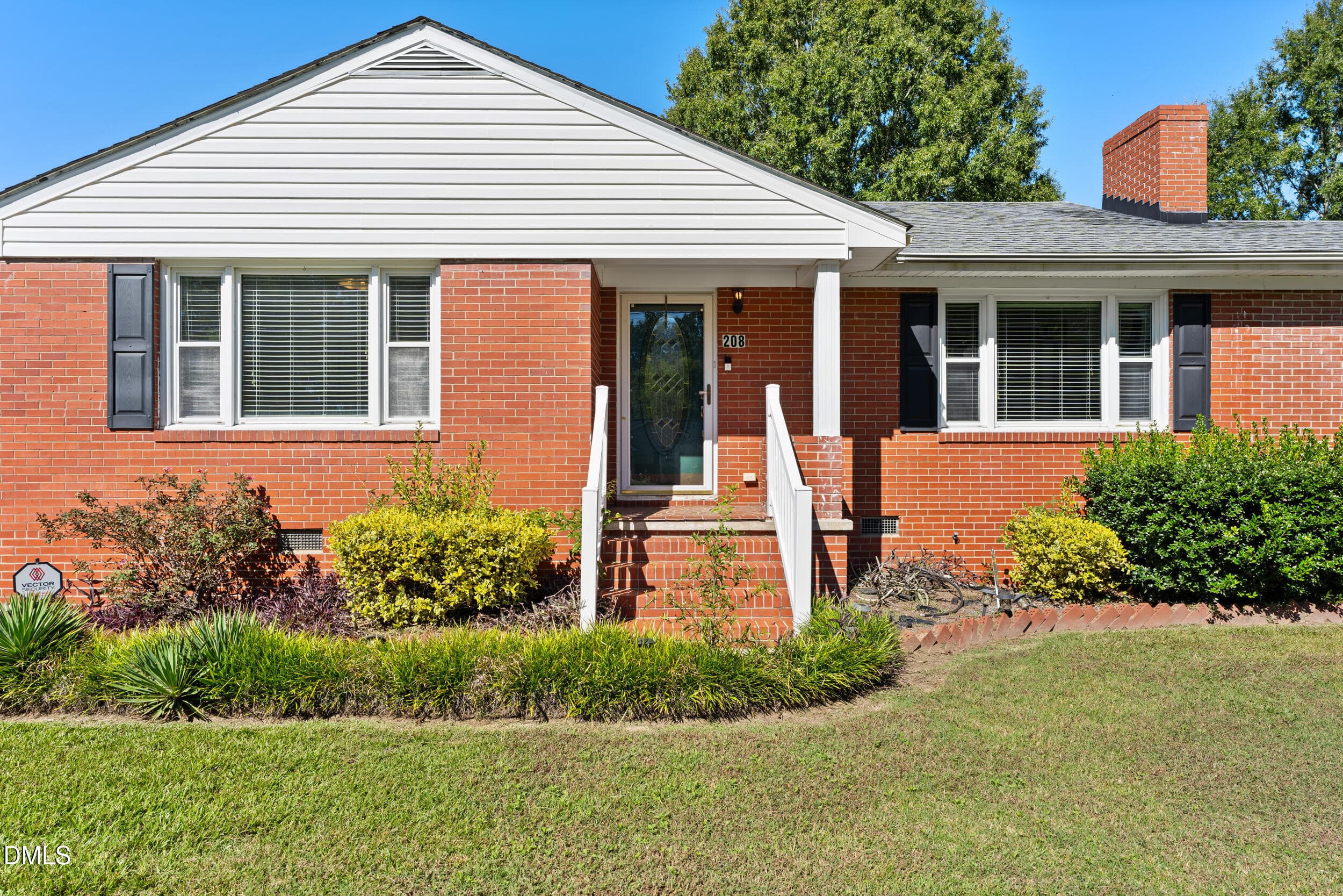 Entrance - 208 Old Post Road, Erwin, NC 28339, Erwin