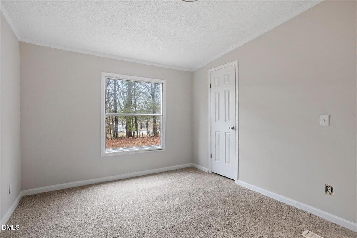 04-217 McKay Dr [2838380]_34 - 217 Mckay Drive, Spring Lake, NC 28390