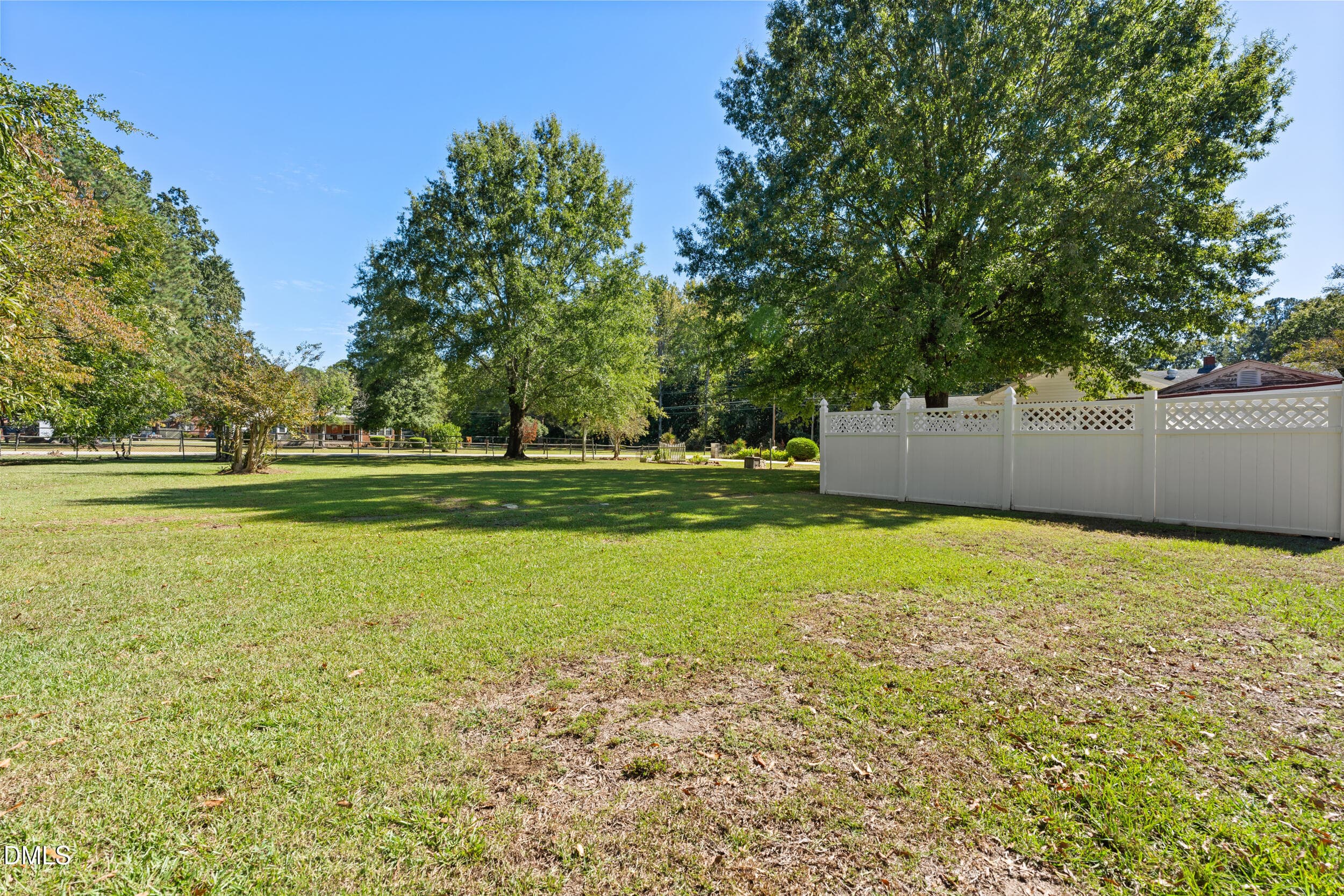 Frontlawn - 208 Old Post Road, Erwin, NC 28339, Erwin