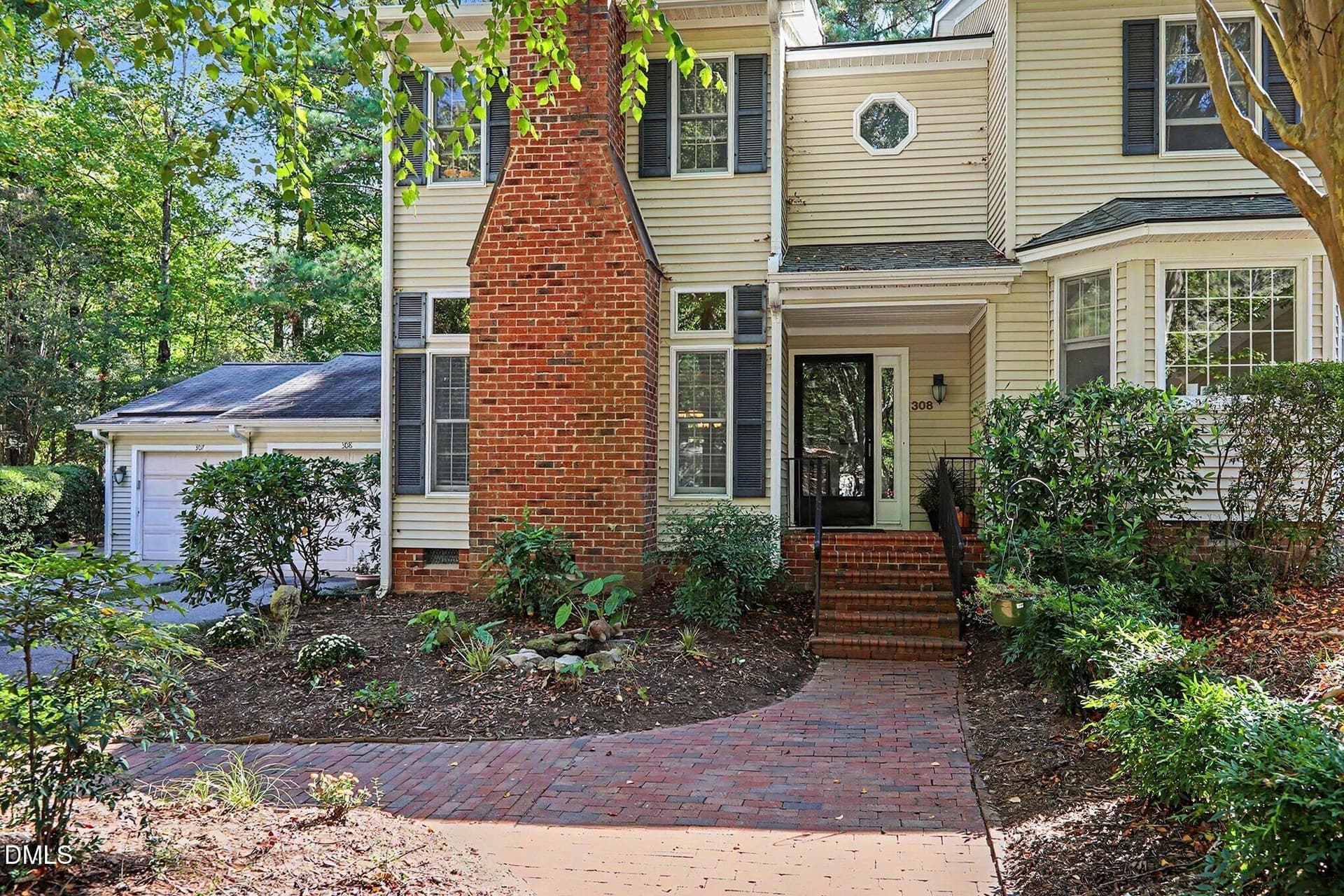 308 Baneberry Close, Pittsboro, NC 27312