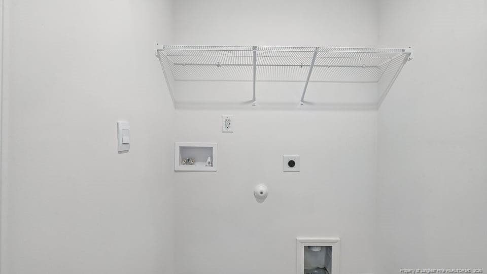 LAUNDRY ROOM - 190 Charlies Bend Way, Spring Lake, NC 28390