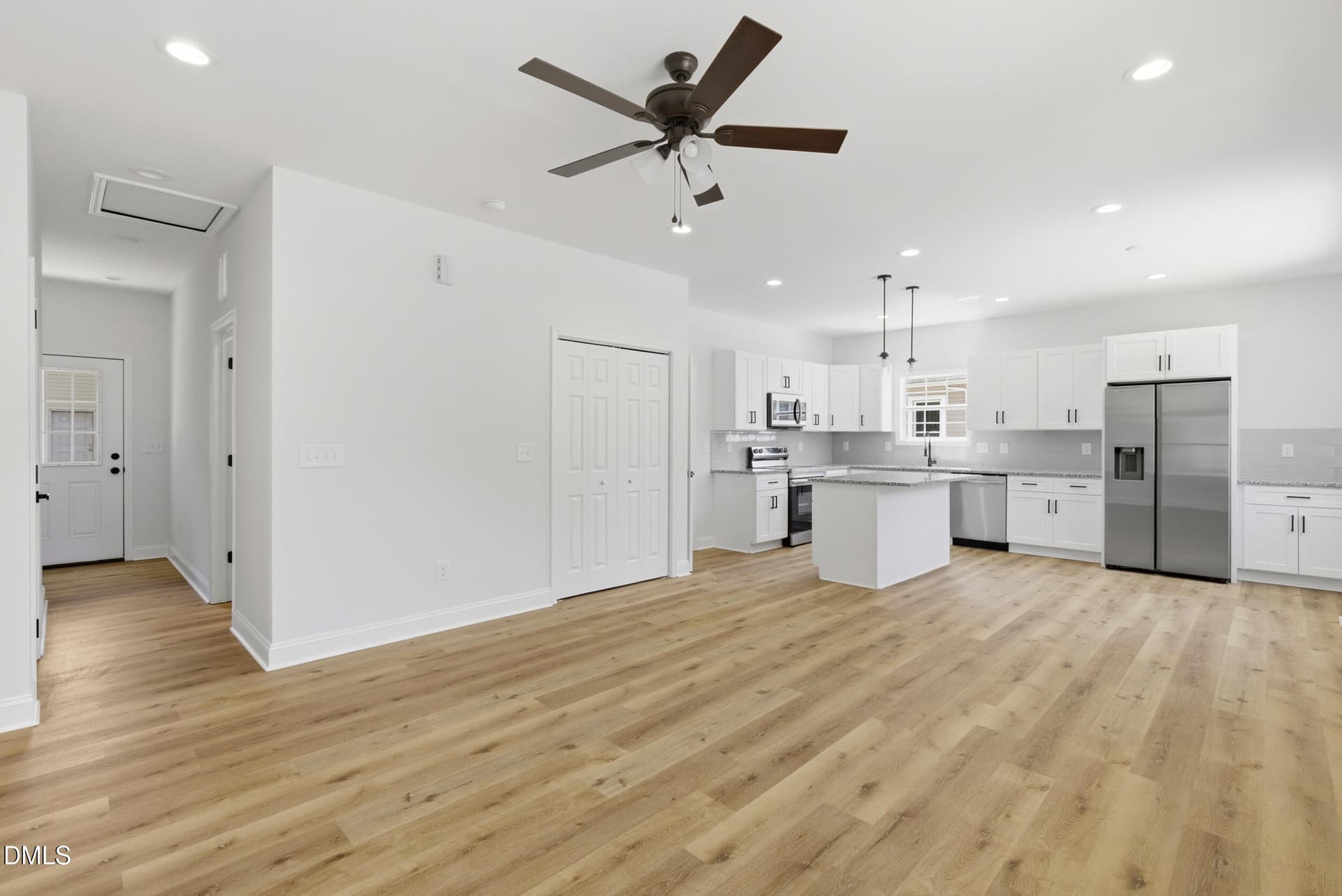 924_e_davis_011 - 924 E Davis Street, Burlington, NC 27215