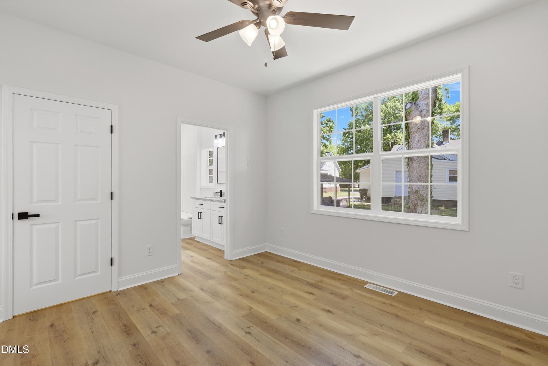 924_e_davis_015 - 924 E Davis Street, Burlington, NC 27215