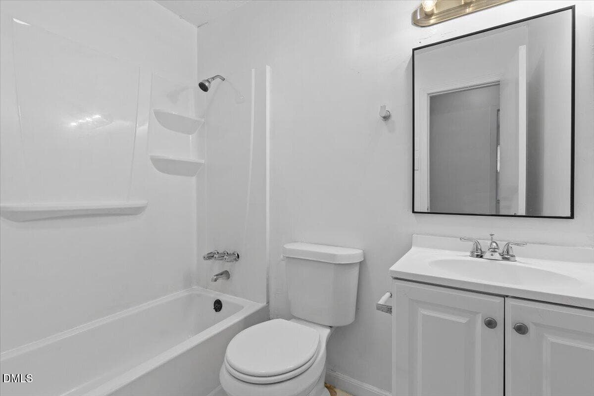 22-6122 Conaway Dr - 6122 Conaway Drive, Fayetteville, NC 28314, Fayetteville