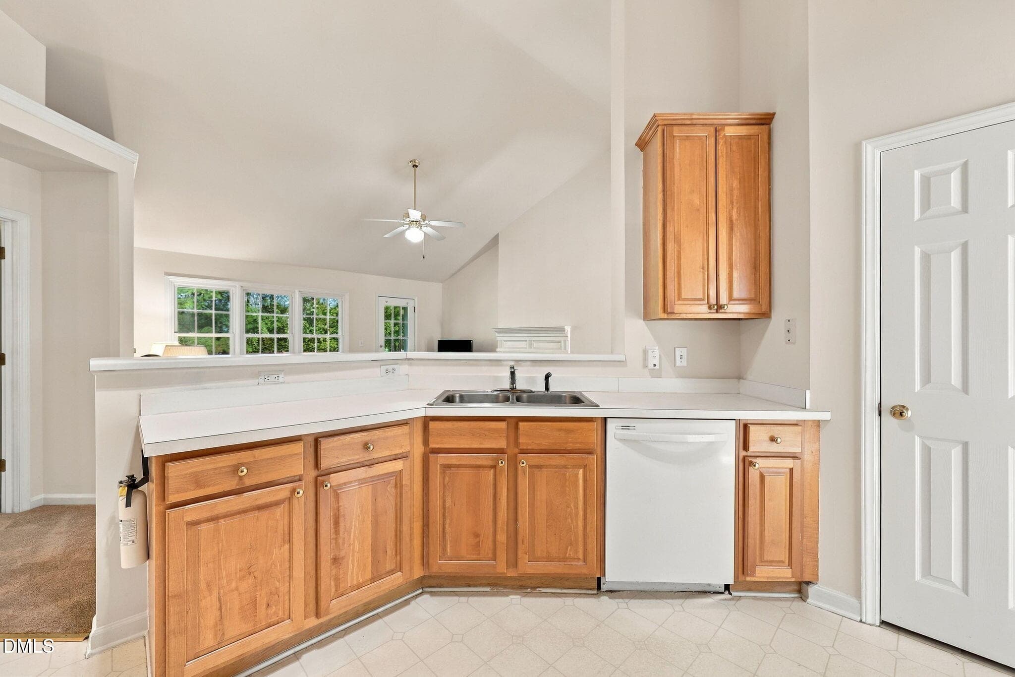 22-web-or-mls-IMG_2954 - 6905 Whittlesea Place, Raleigh, NC 27616, Raleigh