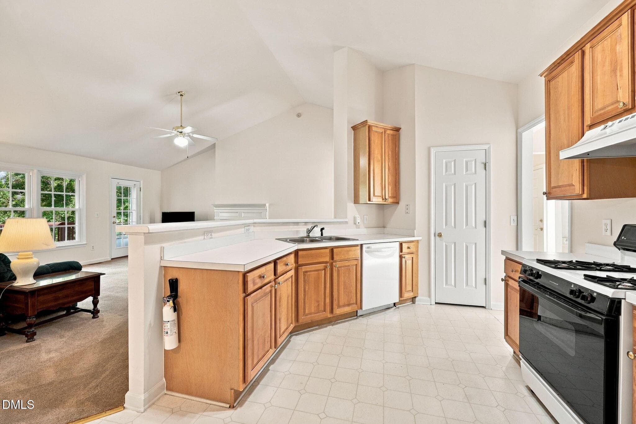 25-web-or-mls-IMG_2963 - 6905 Whittlesea Place, Raleigh, NC 27616, Raleigh