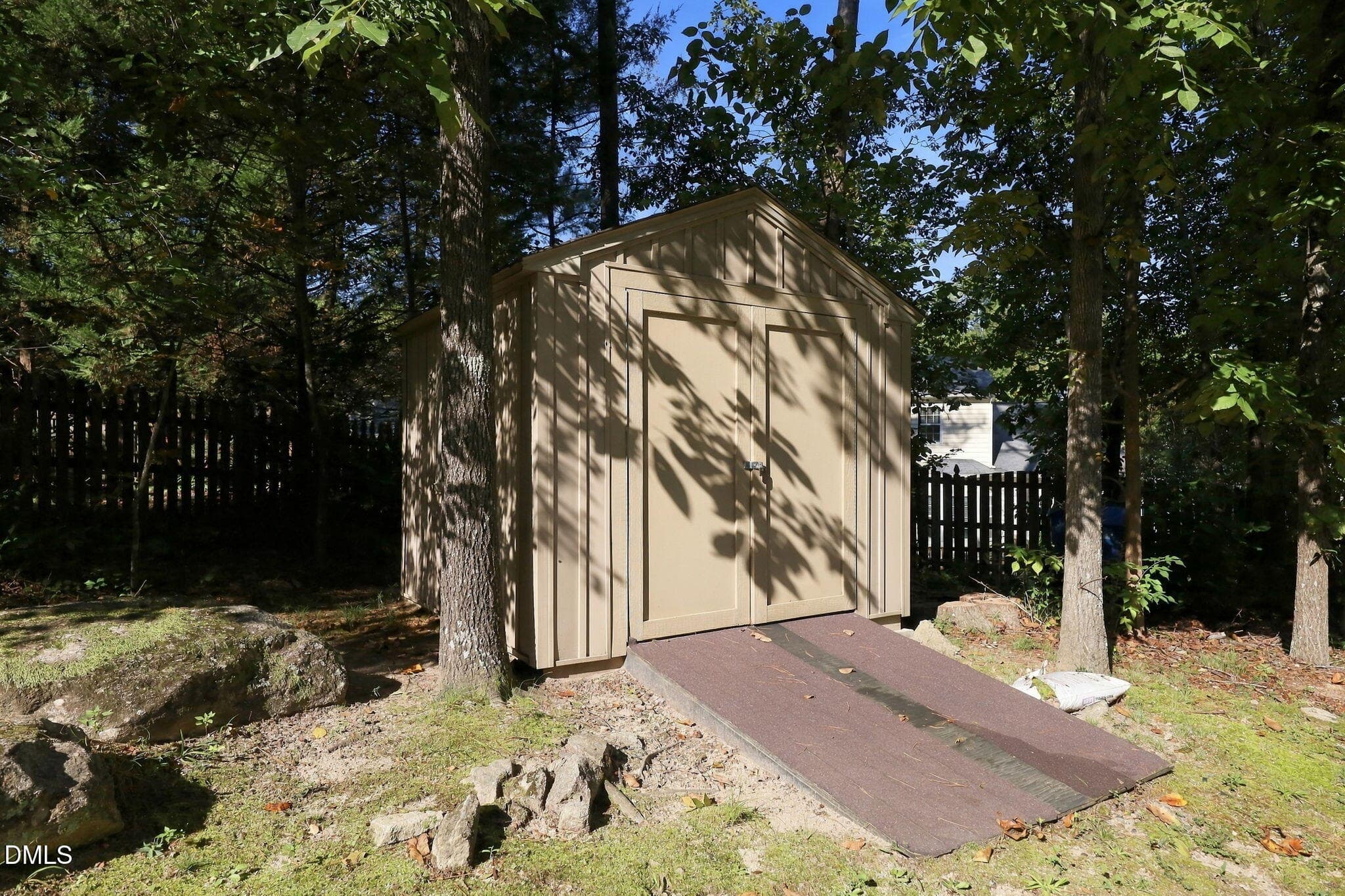 45-web-or-mls-IMG_3016 - 6905 Whittlesea Place, Raleigh, NC 27616, Raleigh