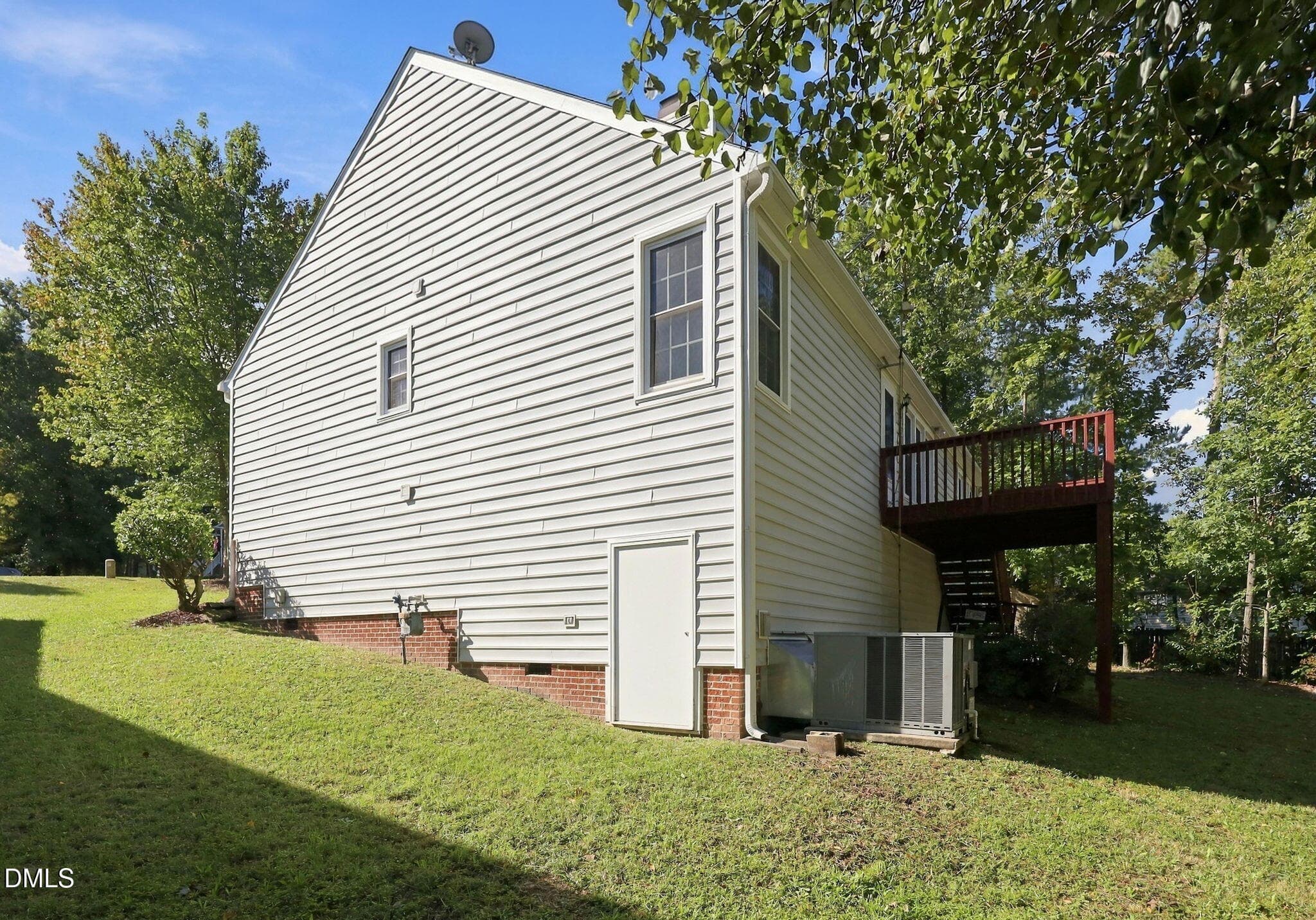 52-web-or-mls-IMG_3023_Edit - 6905 Whittlesea Place, Raleigh, NC 27616, Raleigh
