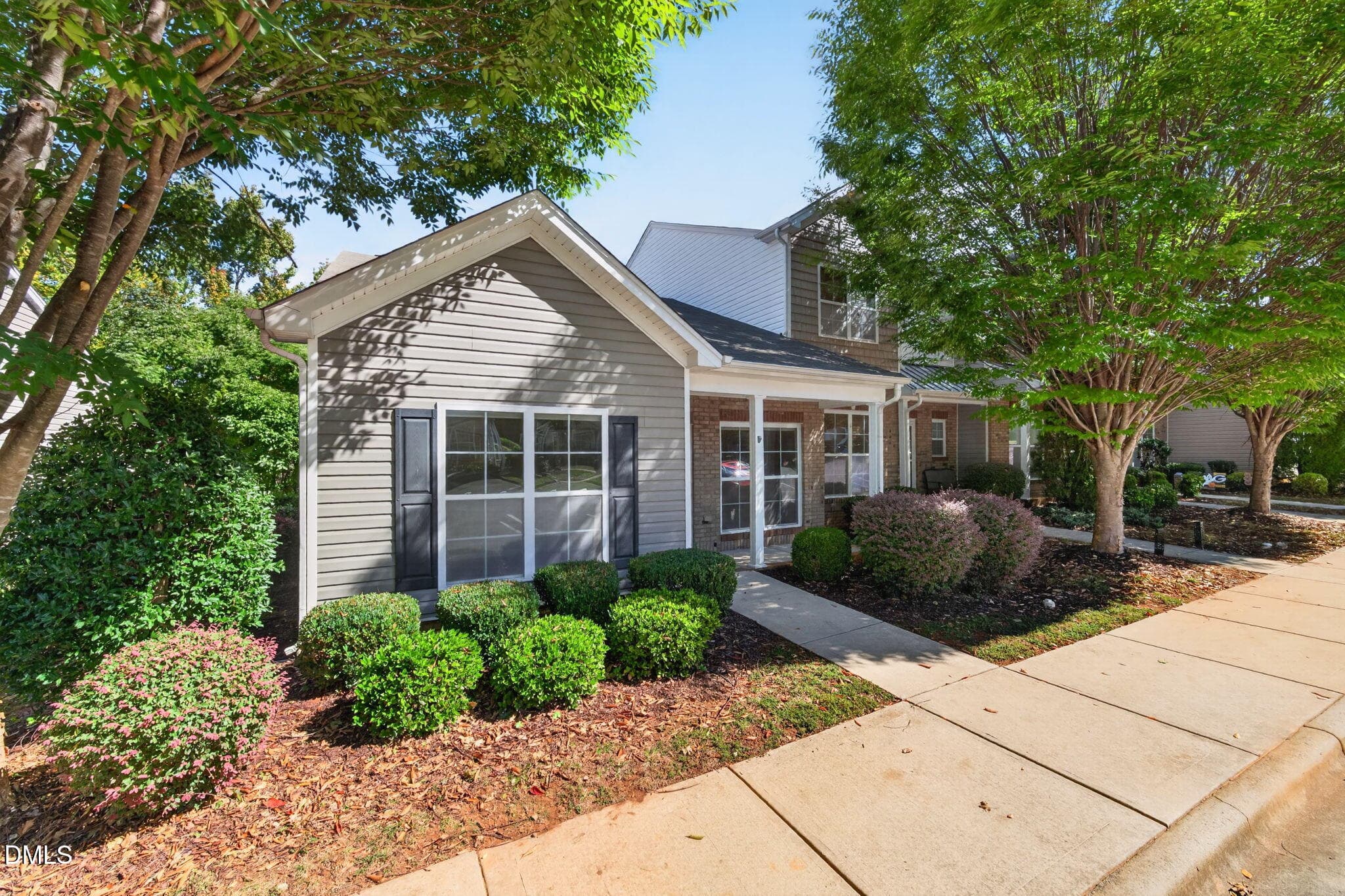 1-web-or-mls-P1091882 - 1164 Kelso Lane, Burlington, NC 27215, Burlington