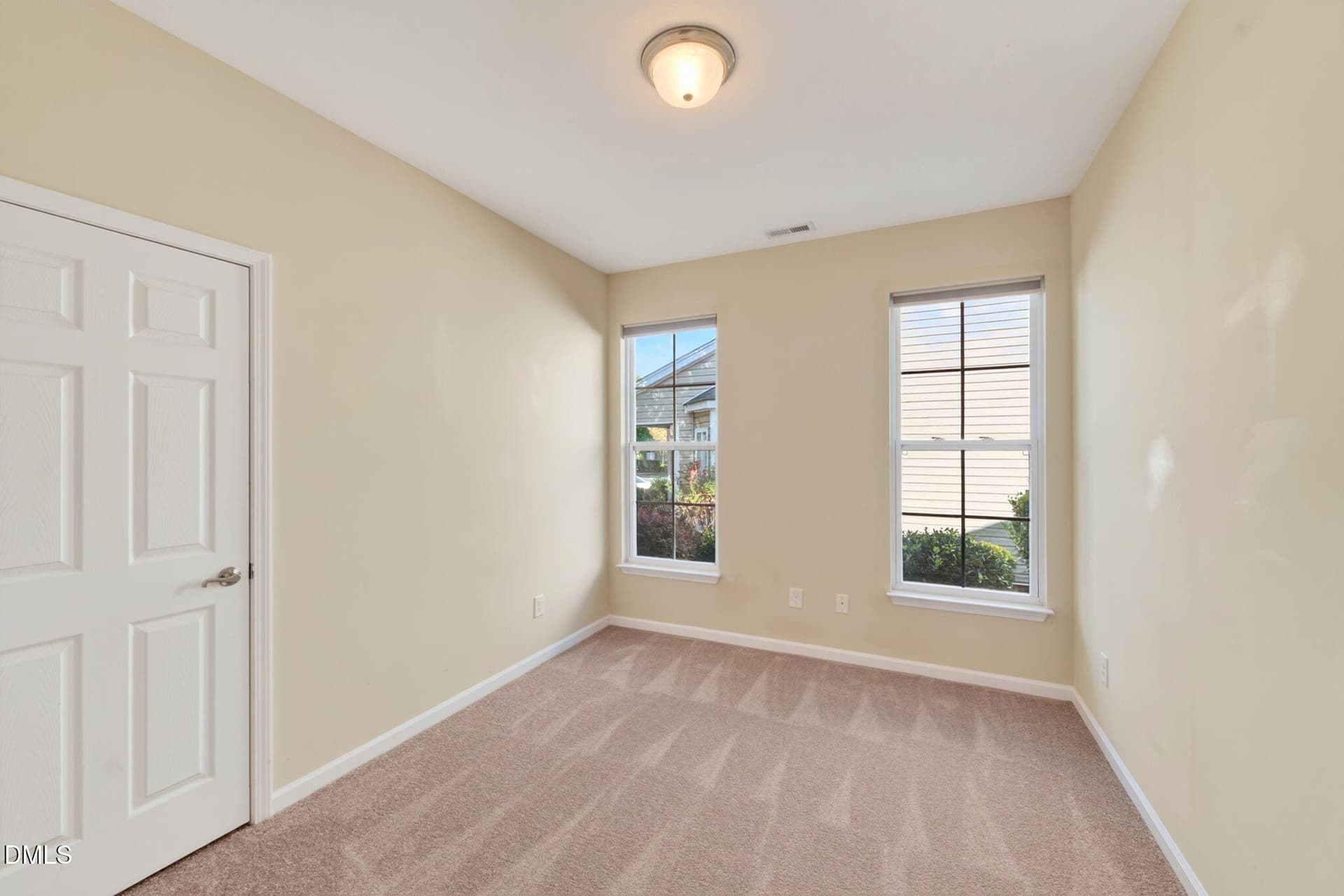 15-web-or-mls-P1091690 - 1164 Kelso Lane, Burlington, NC 27215