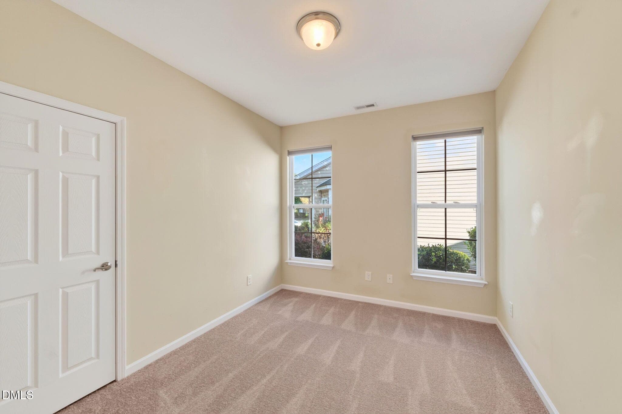 15-web-or-mls-P1091690 - 1164 Kelso Lane, Burlington, NC 27215, Burlington