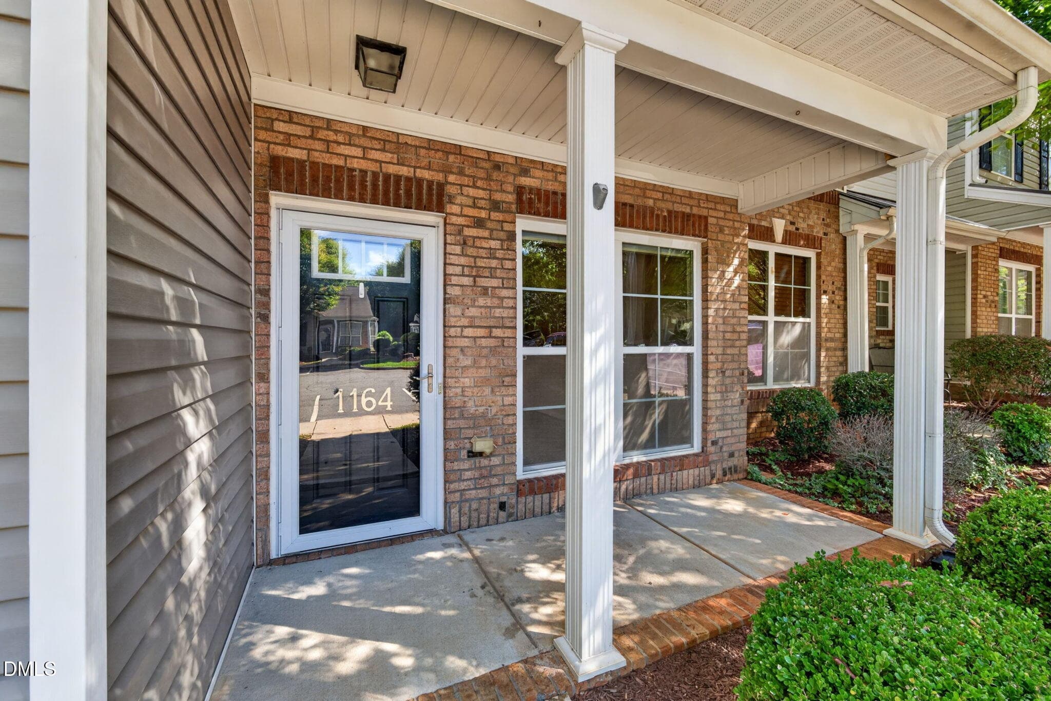 35-web-or-mls-P1091843 - 1164 Kelso Lane, Burlington, NC 27215, Burlington