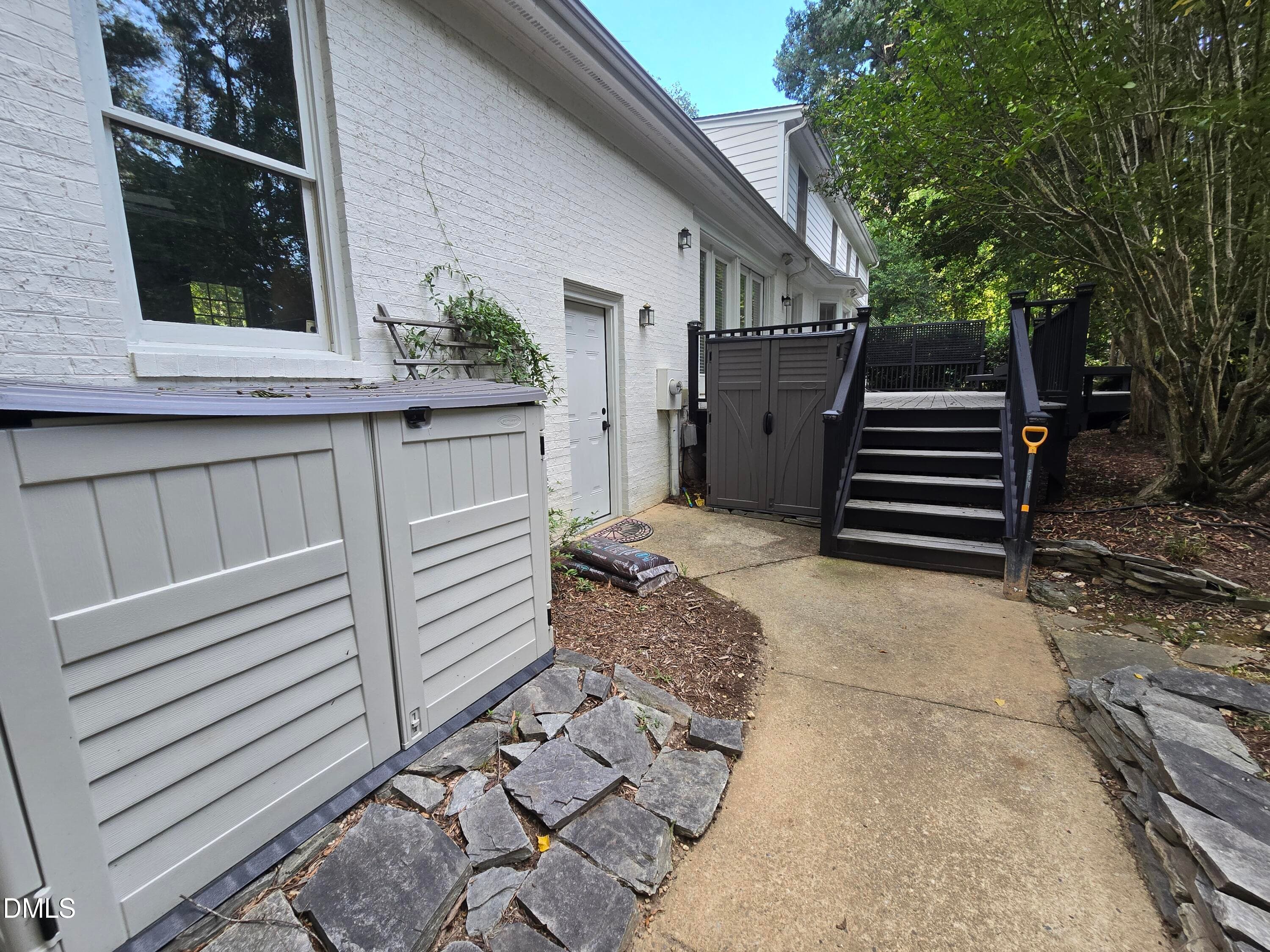 20260927_162329 - 5516 Den Heider Way, Raleigh, NC 27606