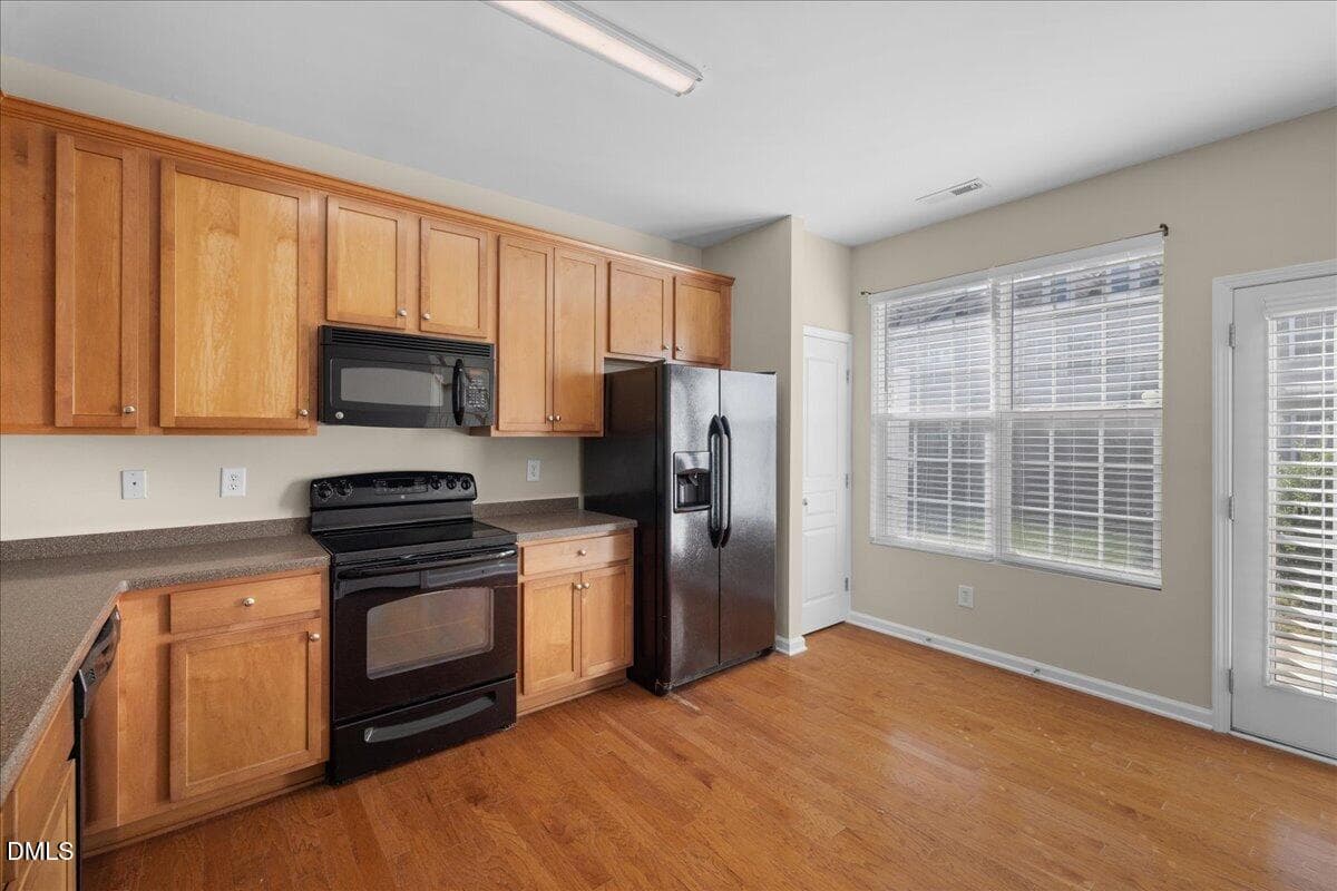 10-702 Bryant St - 702 Bryant Street, Raleigh, NC 27603, Raleigh