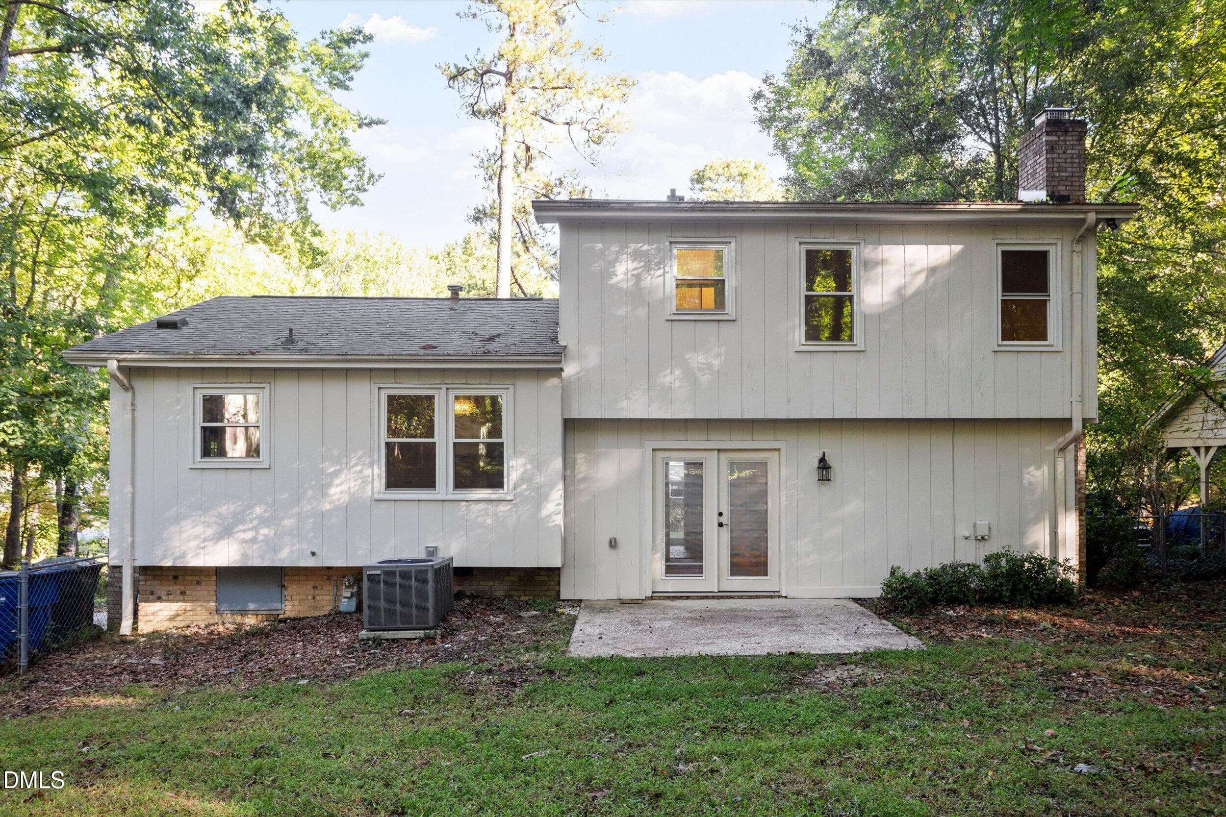 04-704 Hunting Ridge Rd_10142026_04 - 704 Hunting Ridge Road, Raleigh, NC 27615, Raleigh