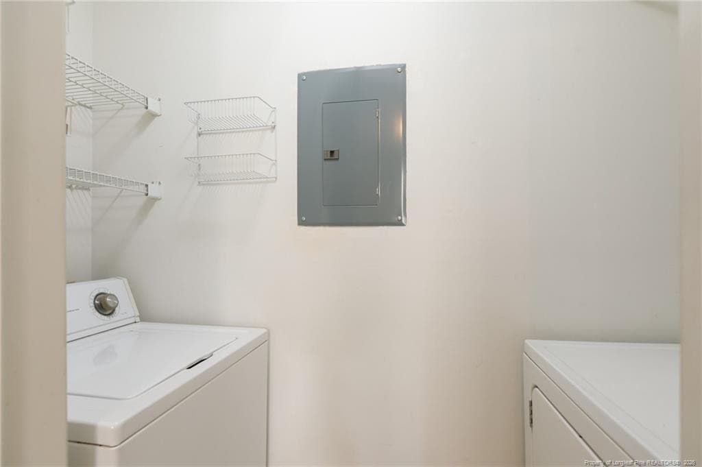 Photo 13 - 2705 Preston Woods Lane 9, Fayetteville, NC 28304, Fayetteville