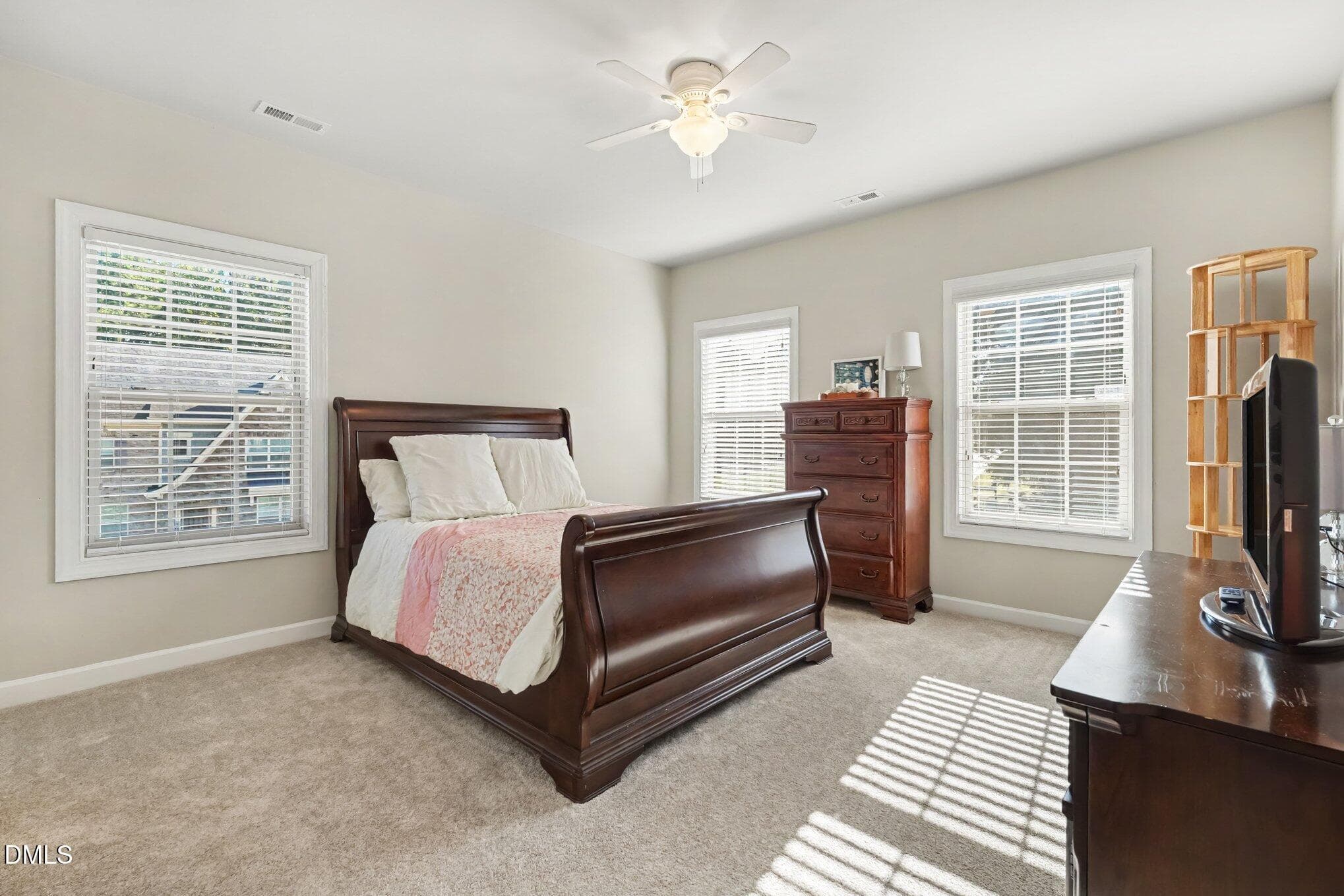 024_file_2280 - 10 Stillwood Court, Clayton, NC 27520, Clayton