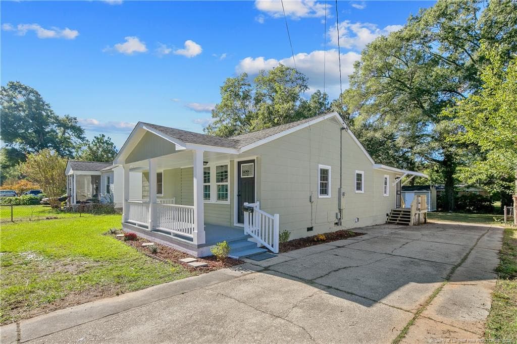 Photo 3 - 2008 Sapona Road, Fayetteville, NC 28312, Fayetteville