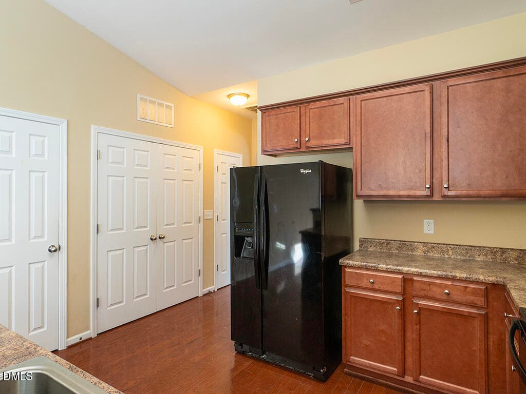 11 1163_KelsoLn Kitchen3_MLS - 1163 Kelso Lane, Burlington, NC 27215, Burlington