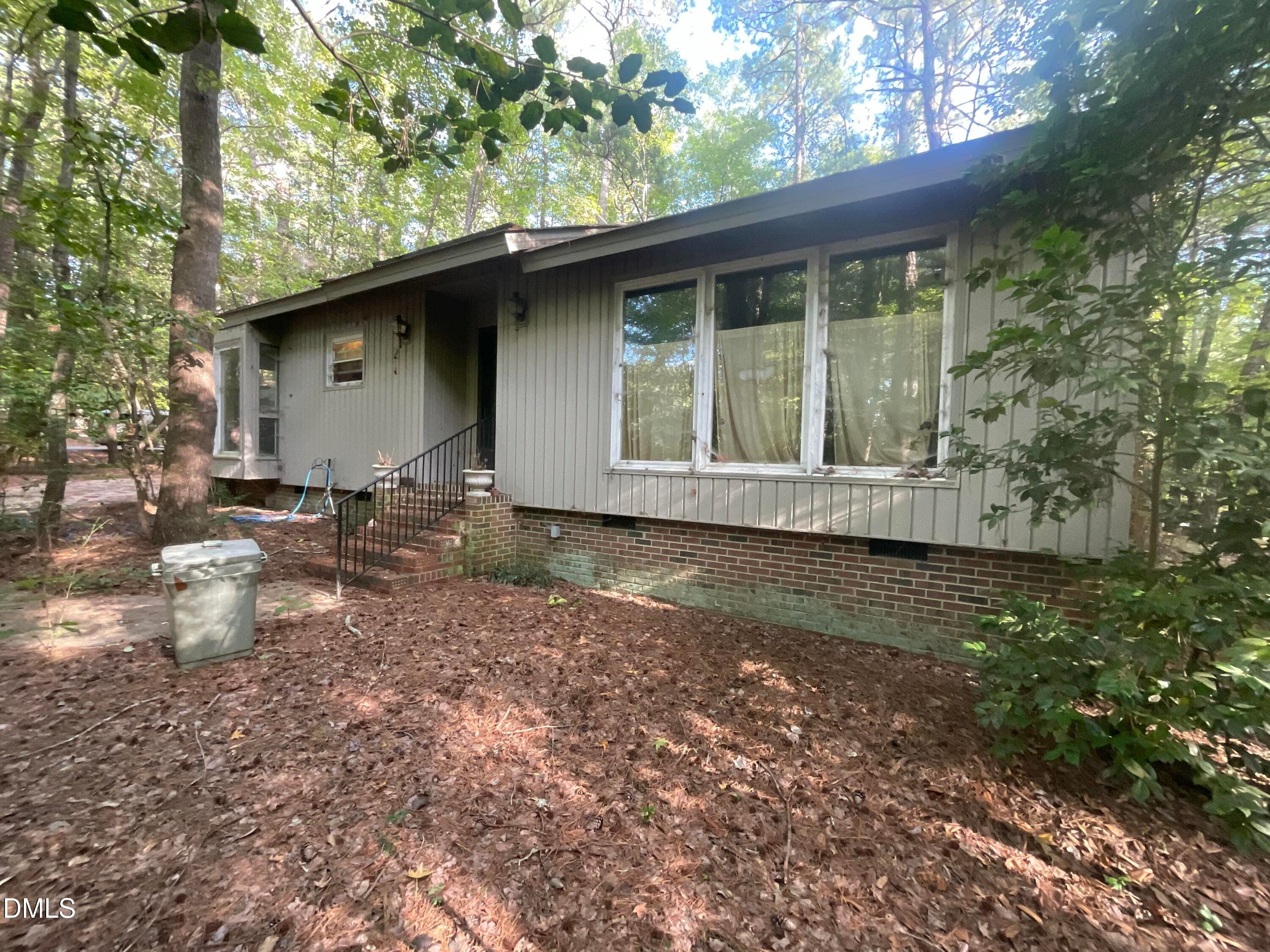IMG_7093 - 1300 W Carolina Drive, Sanford, NC 27332, Sanford