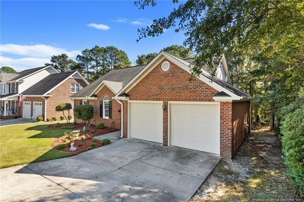 Photo 3 - 325 Lionshead Road, Fayetteville, NC 28311, Fayetteville