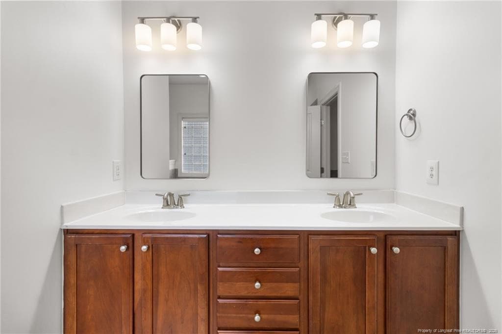Photo 16 - 112 Neeley Lane, Raeford, NC 28376