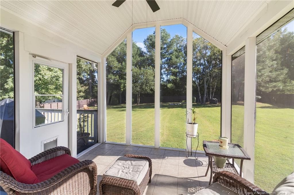 screened in porch - 112 Neeley Lane, Raeford, NC 28376
