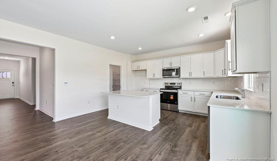 KITCHEN - 236 Rashford Way, Raeford, NC 28376, Raeford