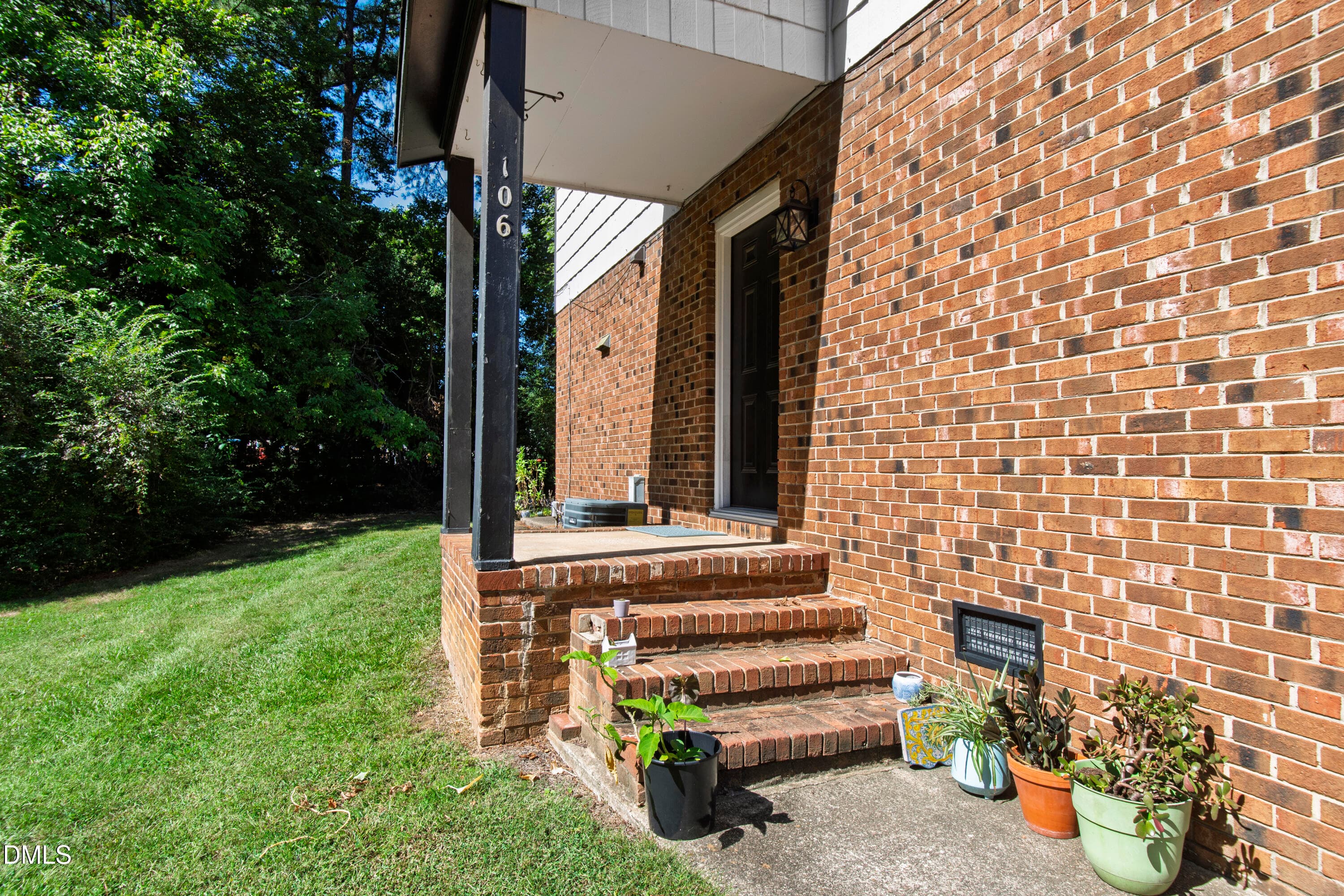 106 Rainbow Ct (3) - 104 Rainbow Court, Cary, NC 27511, Cary