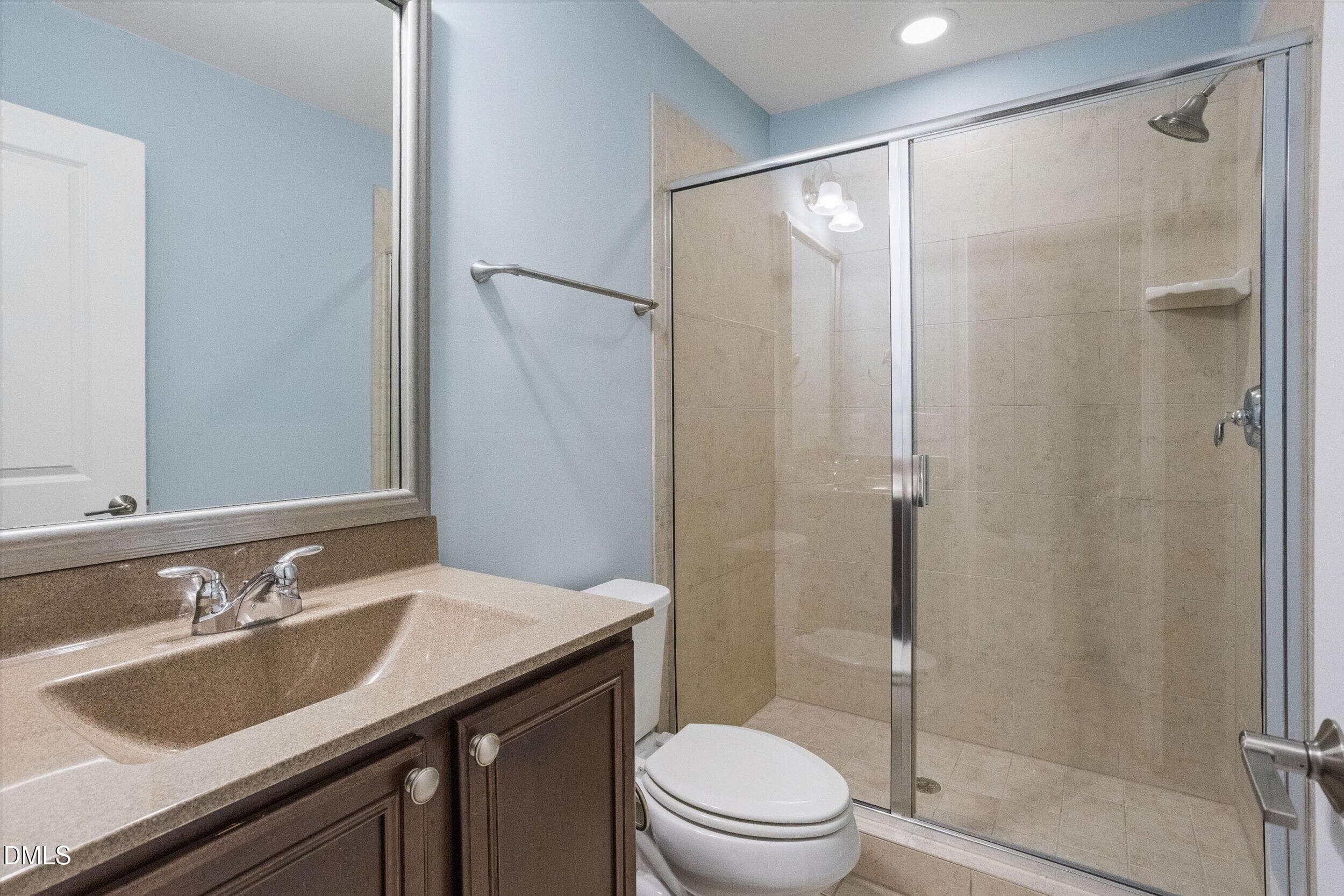 Full bath 2nd fl - 1604 Doubles Court, Raleigh, NC 27609, Raleigh