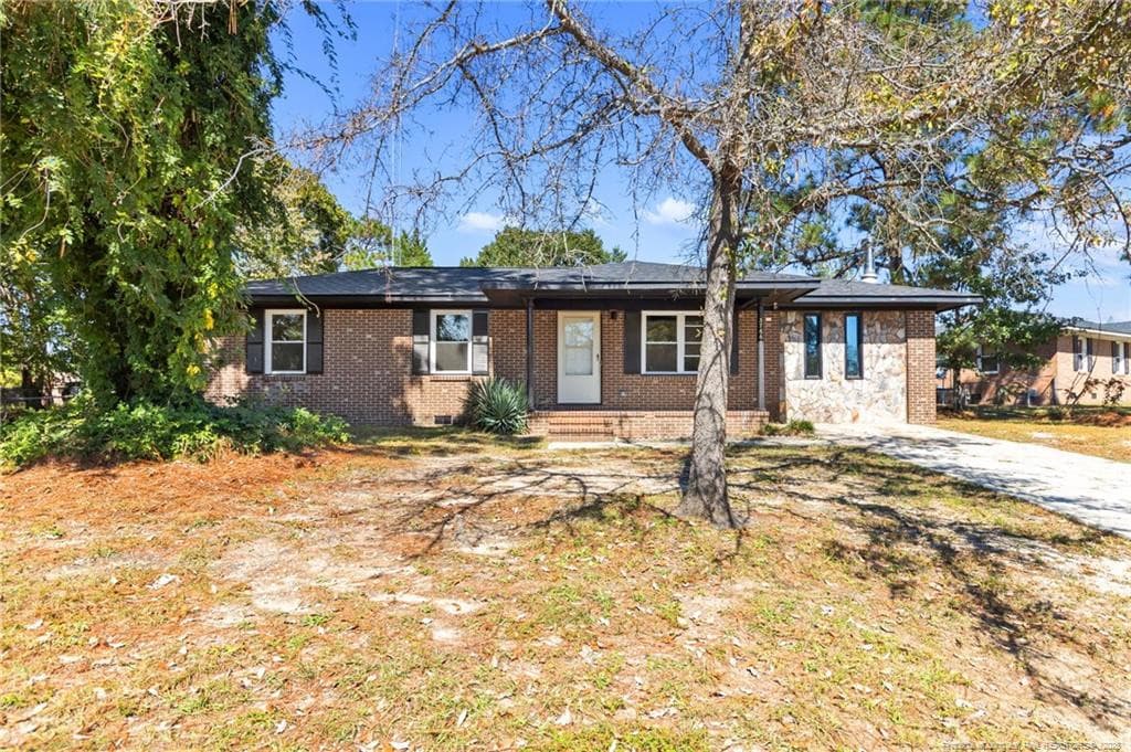 Photo 2 - 3766 Colonial Cove, Hope Mills, NC 28348, Hope Mills