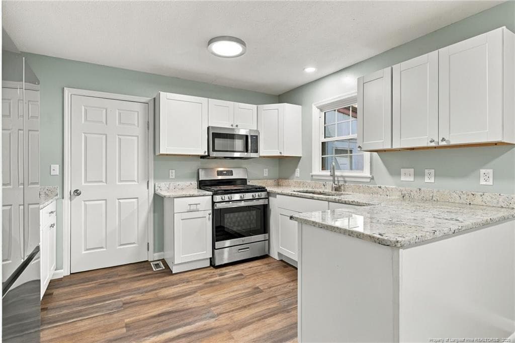 Photo 11 - 1731 Stratford Road, Fayetteville, NC 28304, Fayetteville