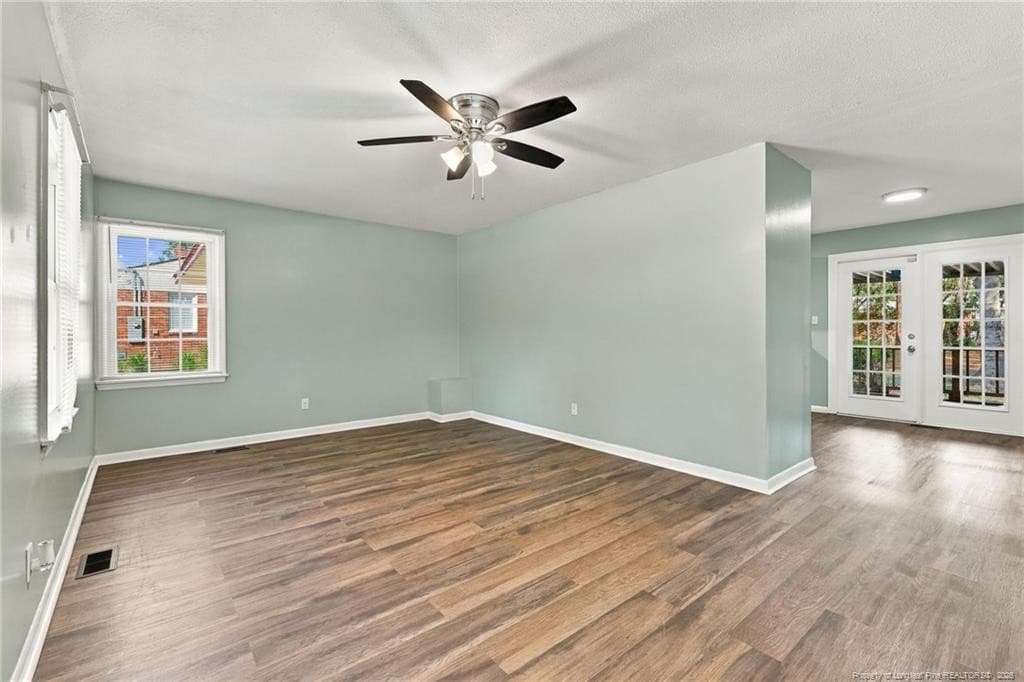 Photo 4 - 1731 Stratford Road, Fayetteville, NC 28304, Fayetteville
