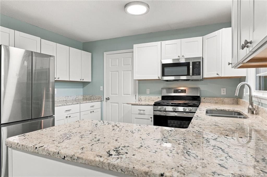 Photo 10 - 1731 Stratford Road, Fayetteville, NC 28304, Fayetteville