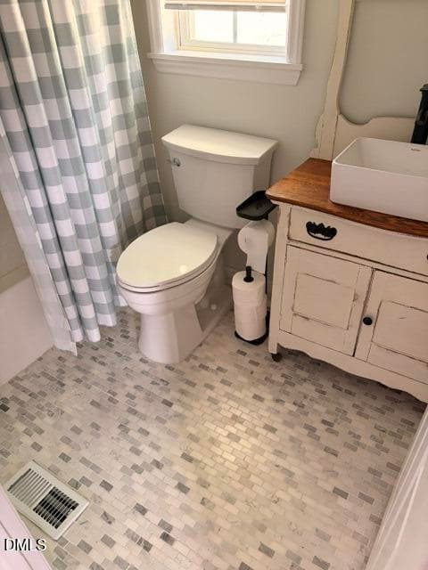 Primary bath - 1207 Berkeley Street, Durham, NC 27705