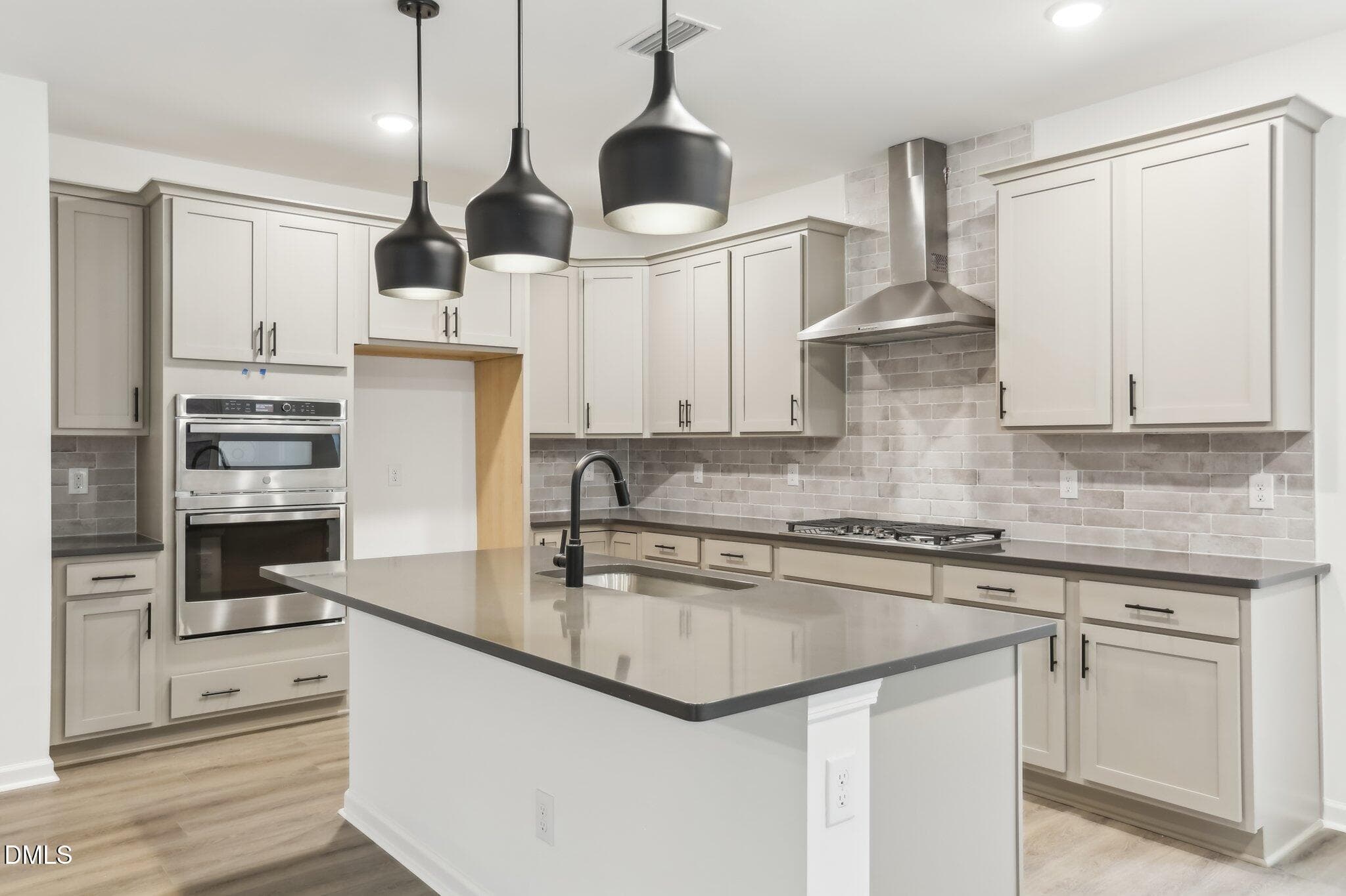 14-web-or-mls-Oaksfields Rd 7-014 - 4245 Avaruth Lane 116, Fuquay Varina, NC 27526, Fuquay Varina
