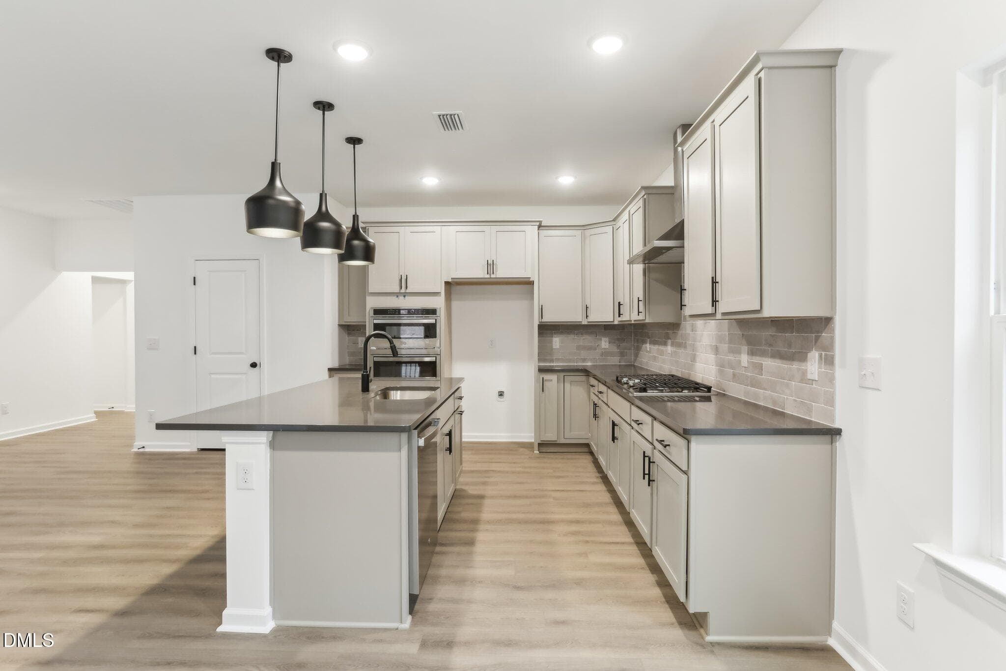 15-web-or-mls-Oaksfields Rd 7-015 - 4245 Avaruth Lane 116, Fuquay Varina, NC 27526, Fuquay Varina