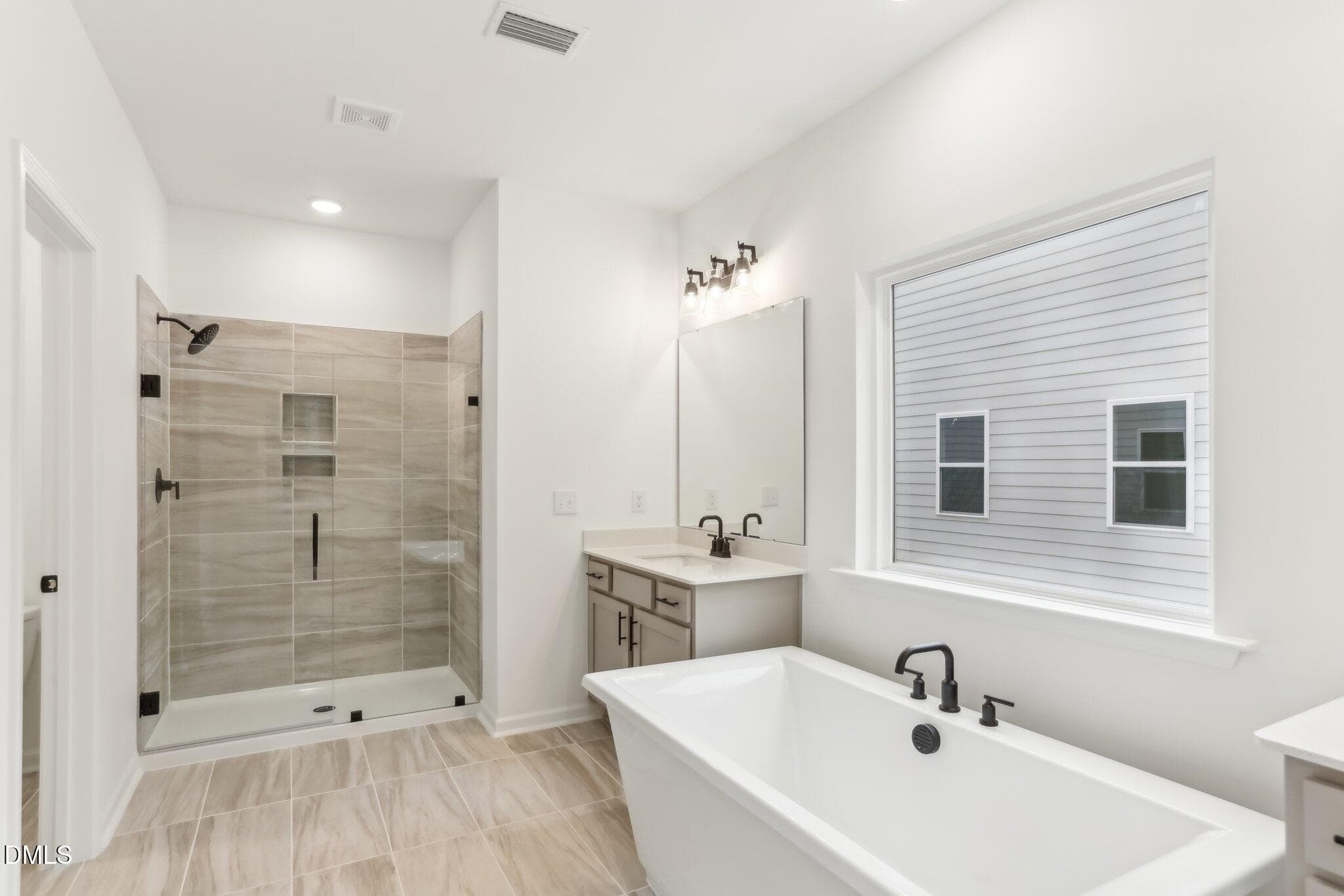 35-web-or-mls-Oaksfields Rd 7-035 - 4245 Avaruth Lane 116, Fuquay Varina, NC 27526, Fuquay Varina