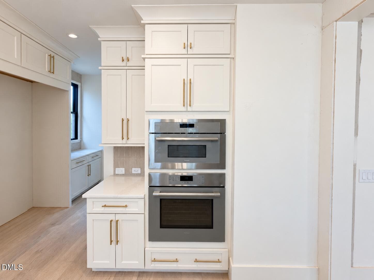 03-built-in-ovens - 631 Georgetown Road, Raleigh, NC 27608