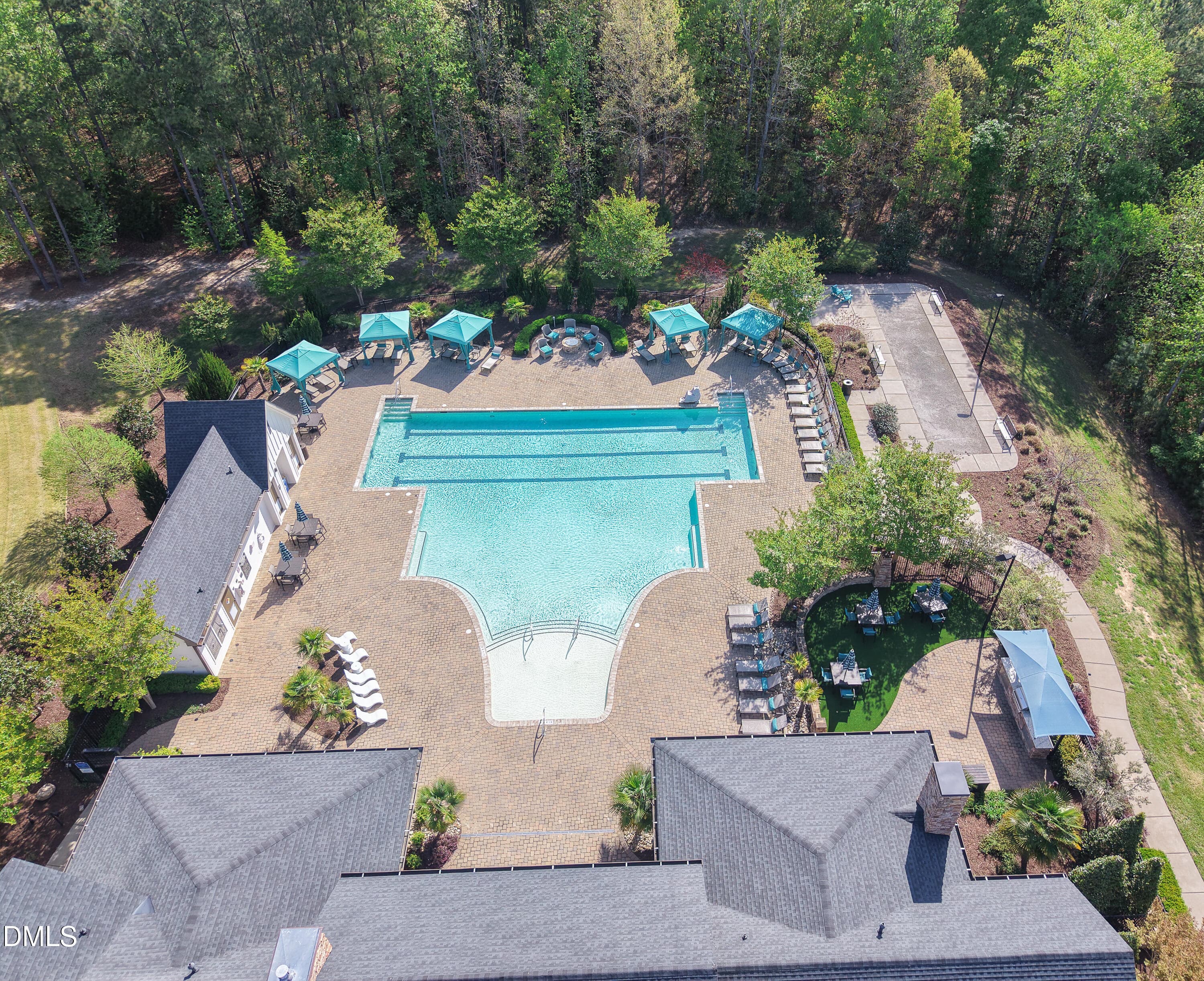 Pool - 303 Quarter Gate Trace, Chapel Hill, NC 27516, Chapel Hill