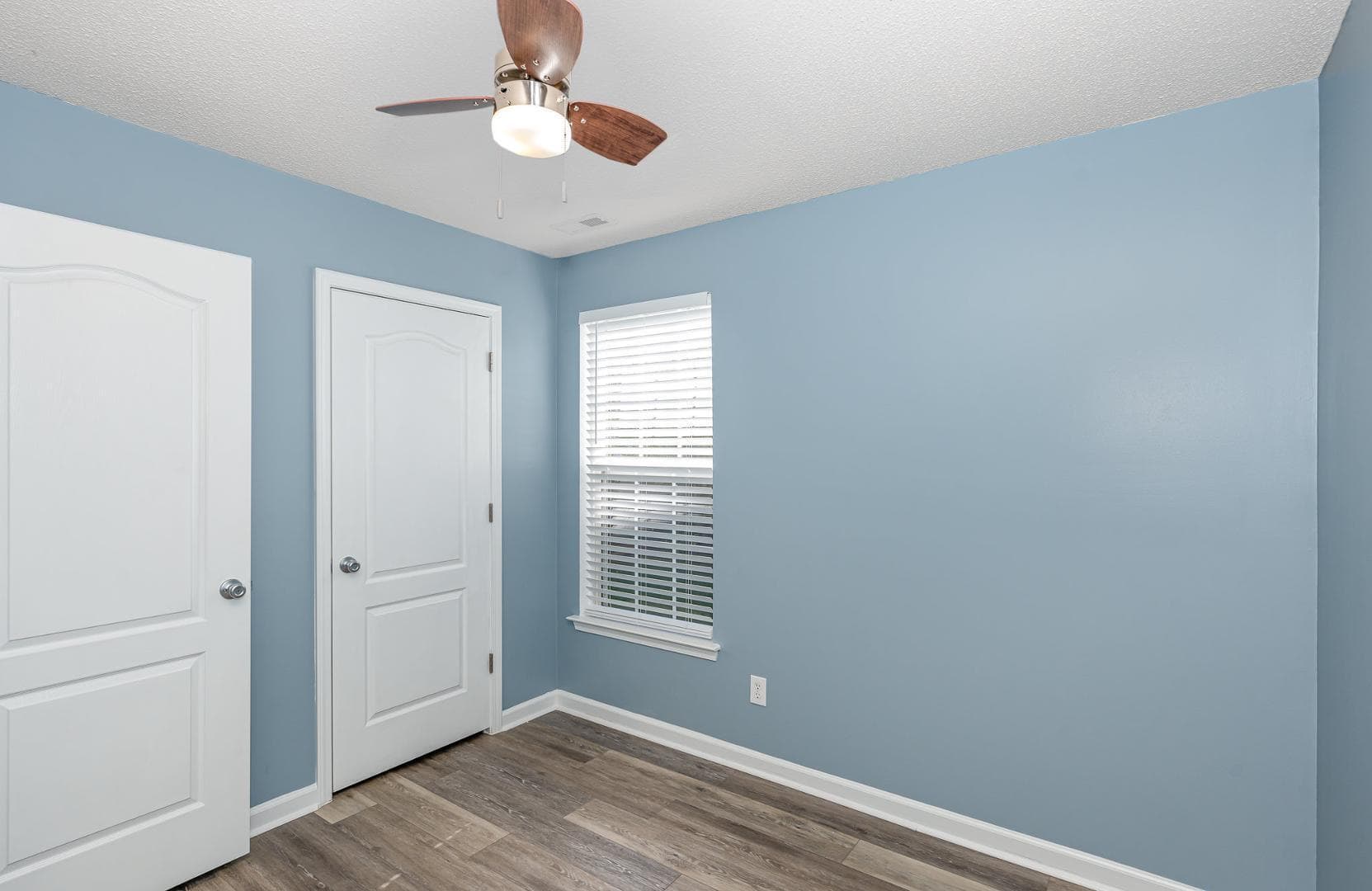 Photo #15 - 9212 Erinsbrook Drive, Raleigh, NC 27617