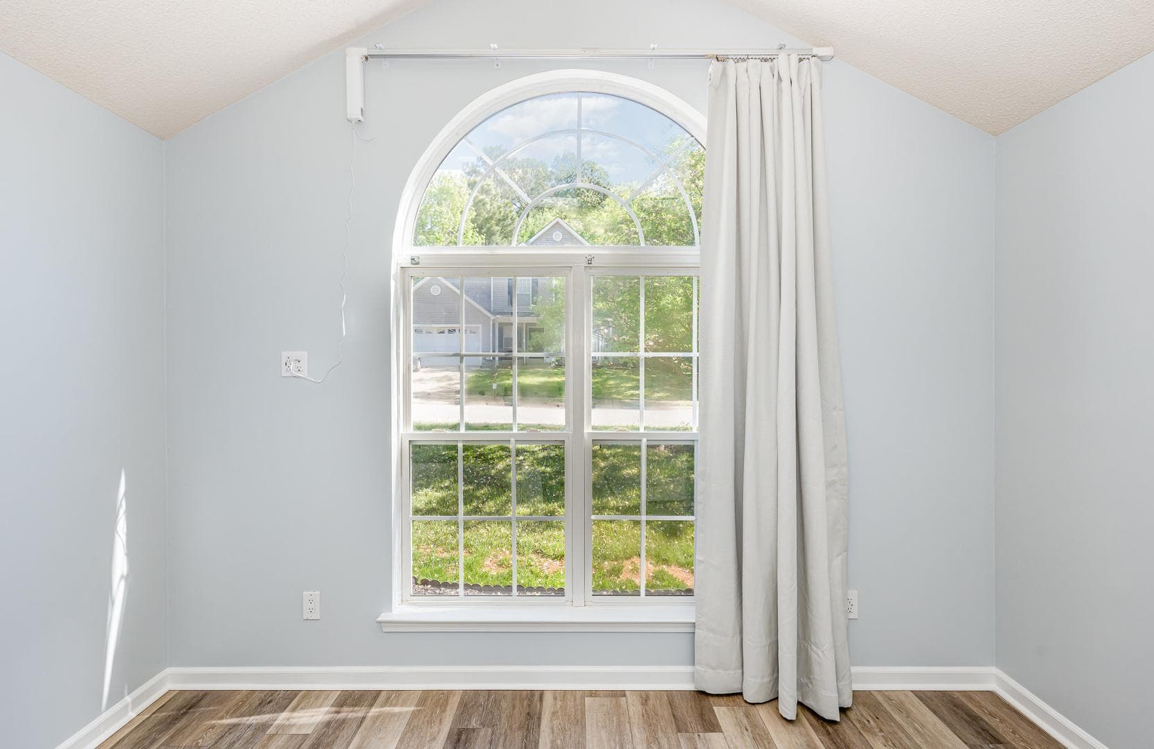 Photo #18 - 9212 Erinsbrook Drive, Raleigh, NC 27617