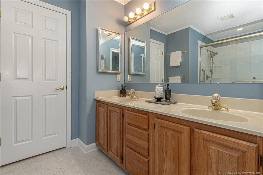 Photo 27 - 821 E Donaldson Avenue, Raeford, NC 28376, Raeford