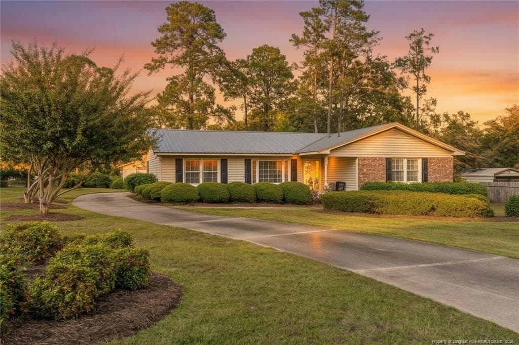 Photo 44 - 821 E Donaldson Avenue, Raeford, NC 28376, Raeford